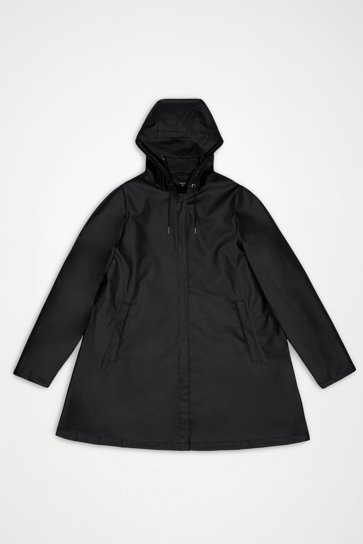 RAINS LINE JACKET W3 en color NEGRO (3)