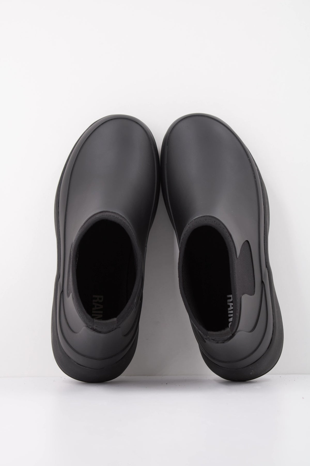 RAINS THE DRY BOOT W3 en color NEGRO (3)