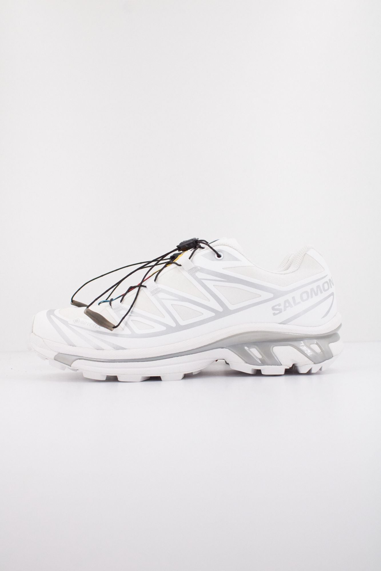 SALOMON XT 6 GTX en color BLANCO (1)