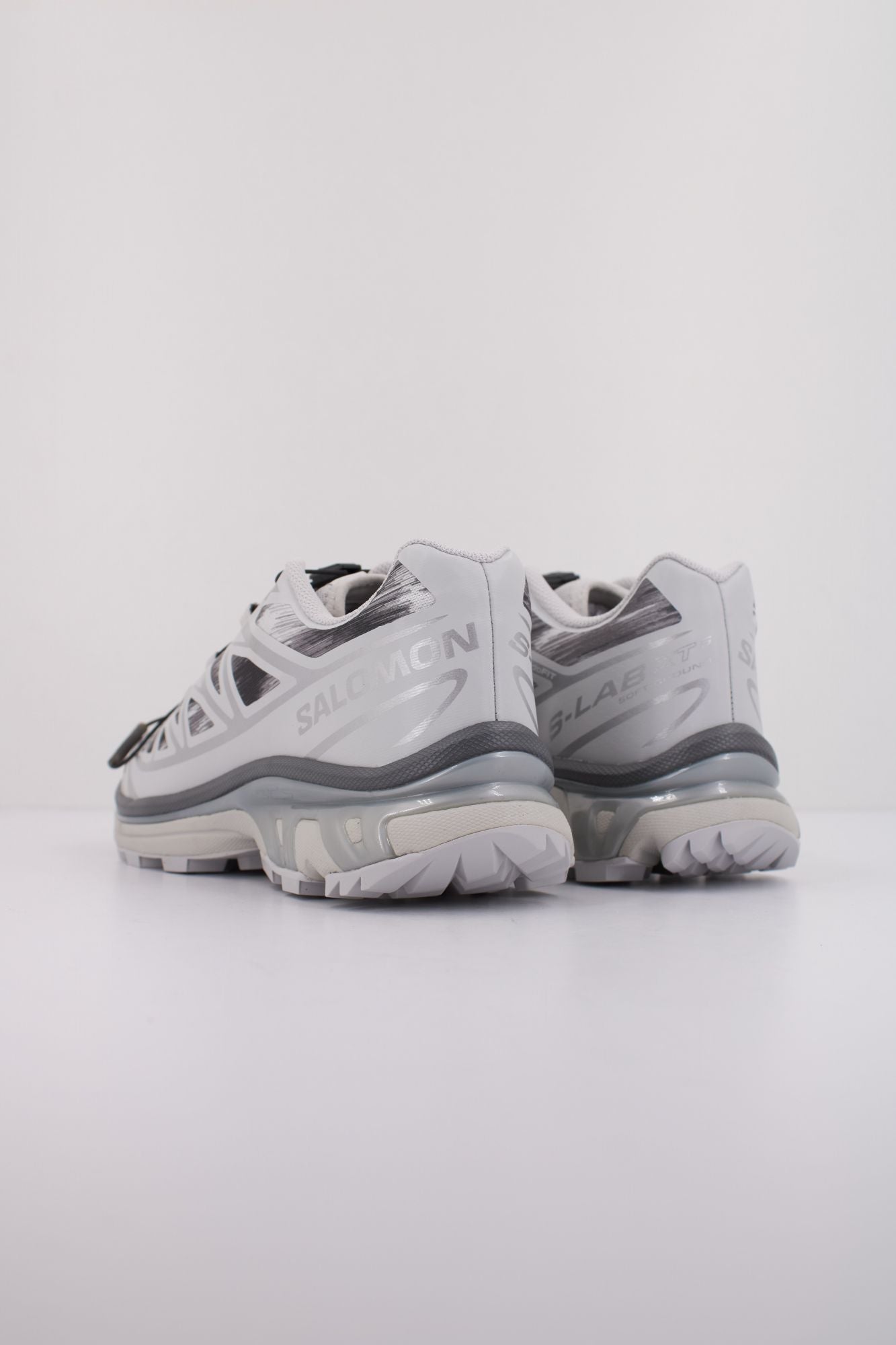 SALOMON  XT 6 CAMO en color GRIS (4)