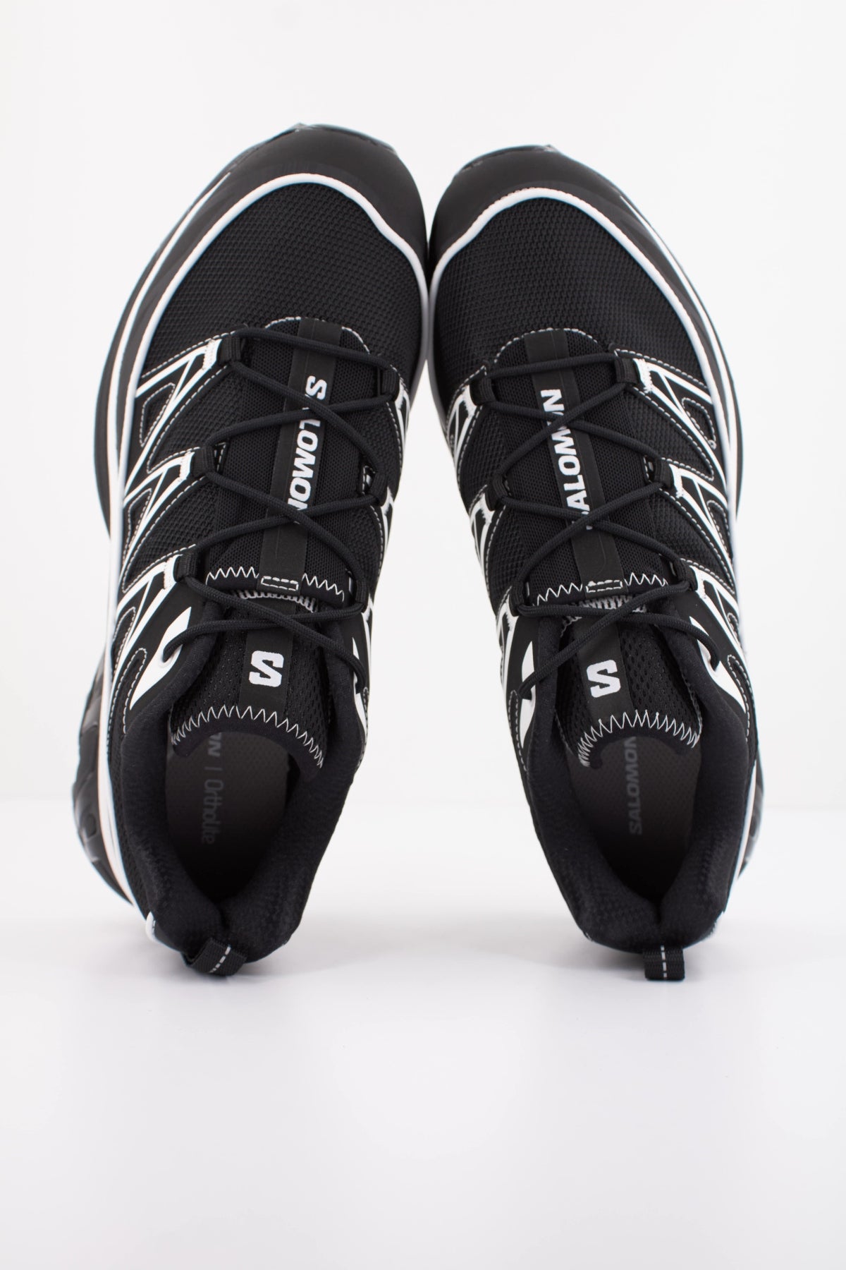 SALOMON  XT 6 EXPANSE  en color NEGRO (3)