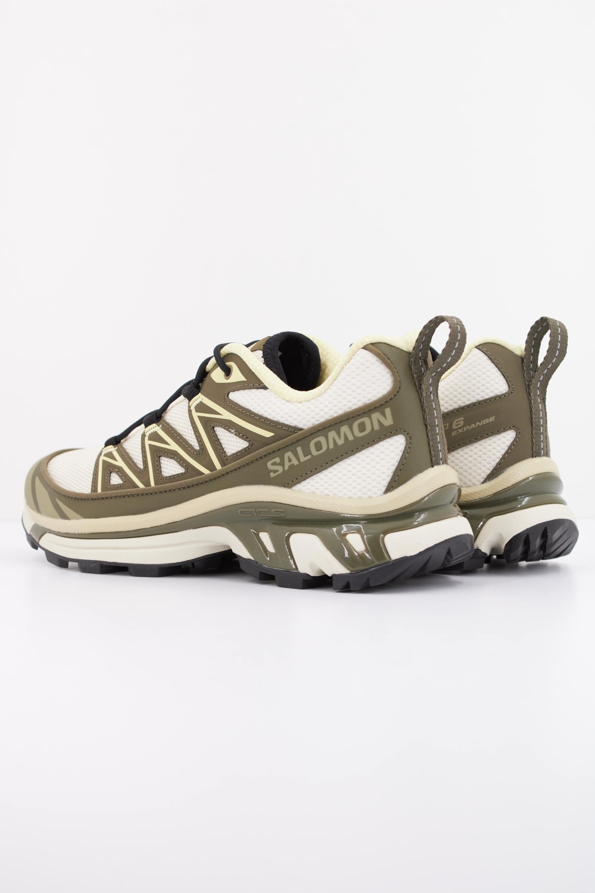 SALOMON XT 6 EXPANSE en color VERDE (4)