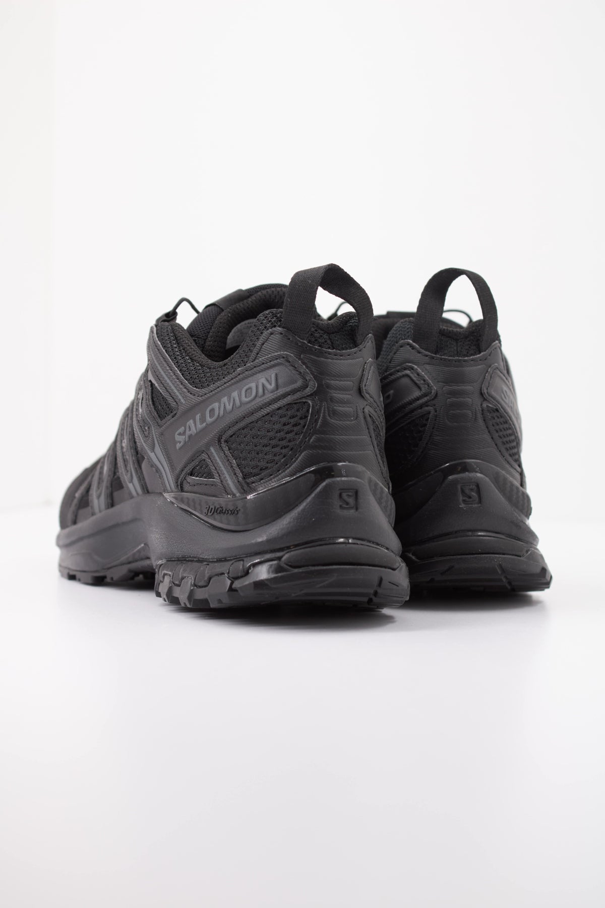 SALOMON XA PRO 3D en color NEGRO (4)