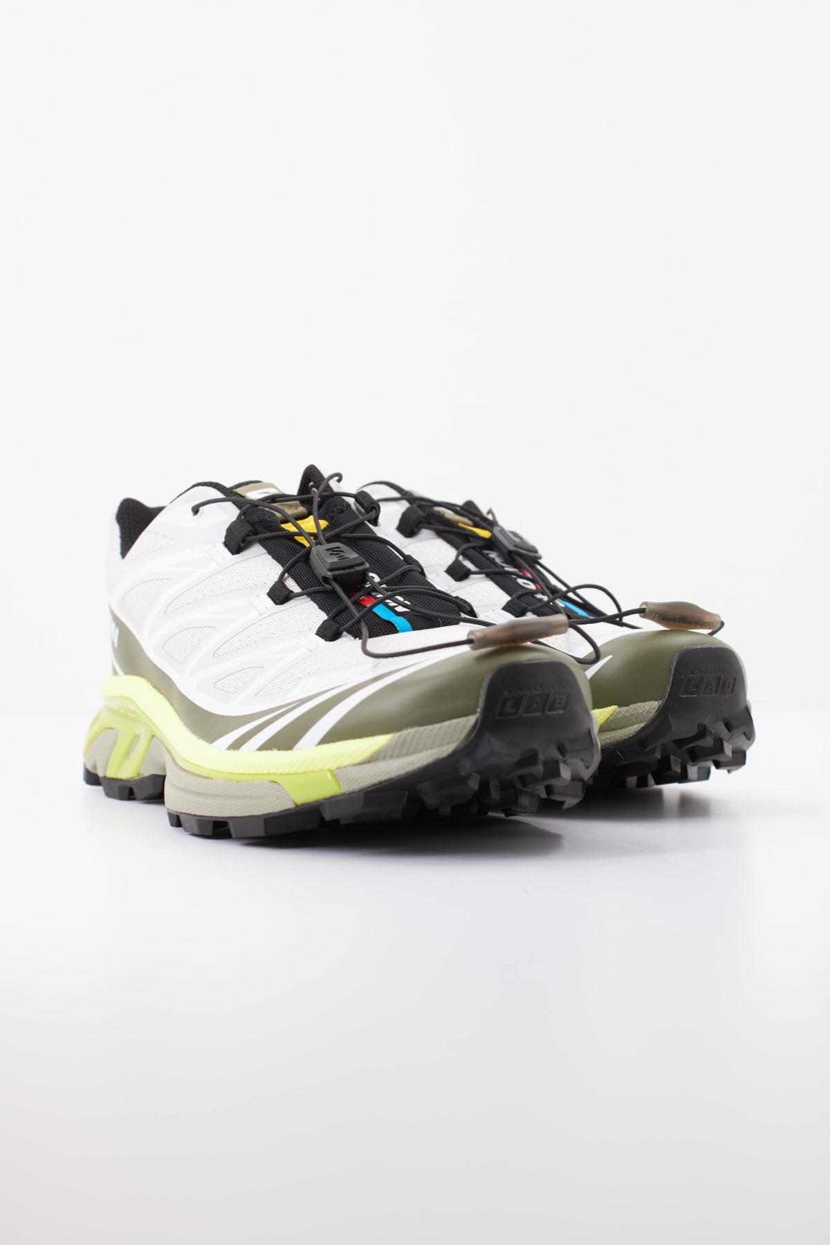 SALOMON XT-6 L49306500 en color VERDE (2)