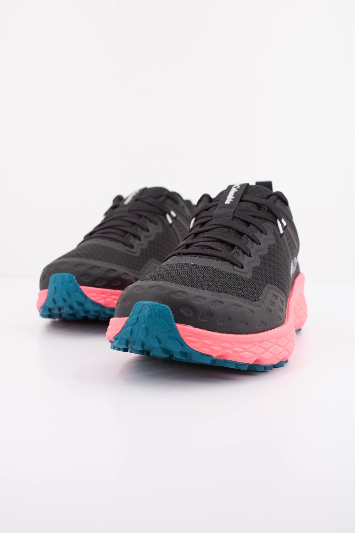COLUMBIA KONOS TRS OD V2 WMNS en color NEGRO (2)