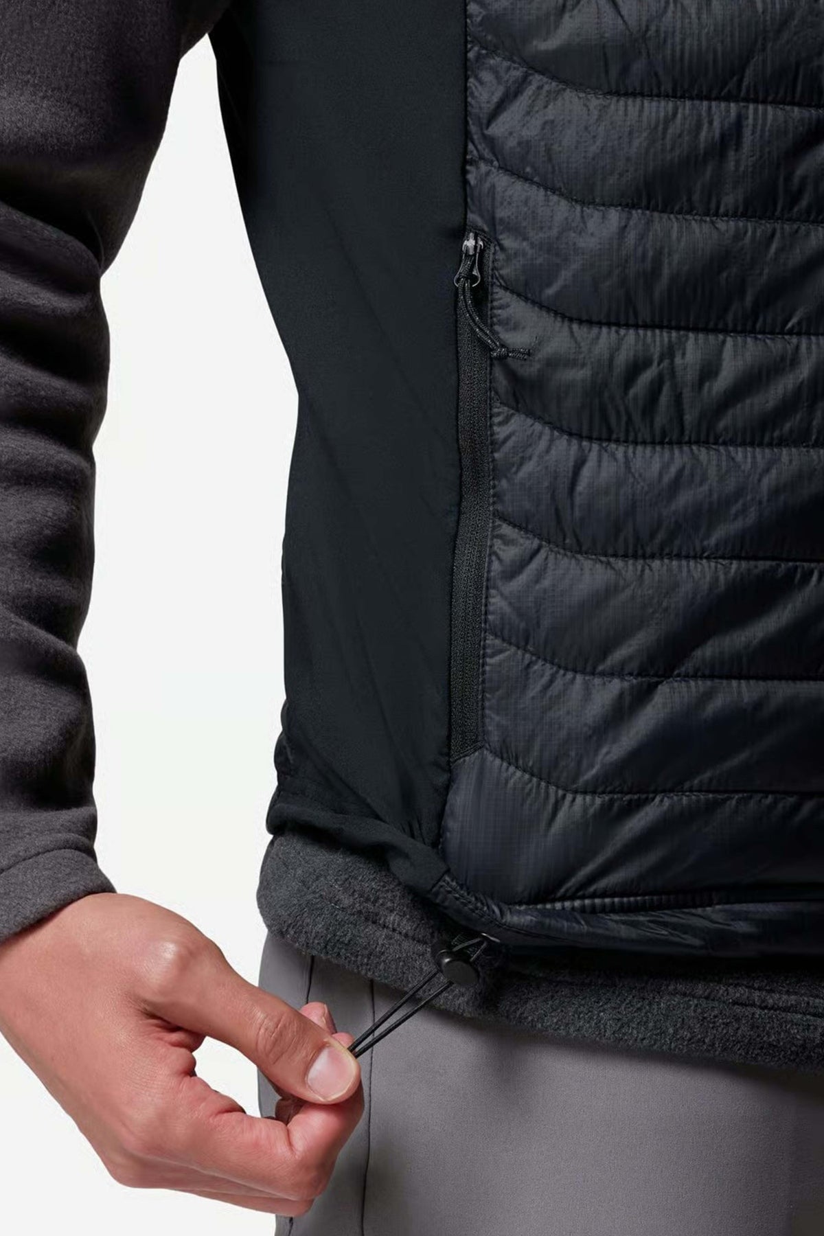 COLUMBIA POWDER PASS HYBRID VEST en color NEGRO (4)