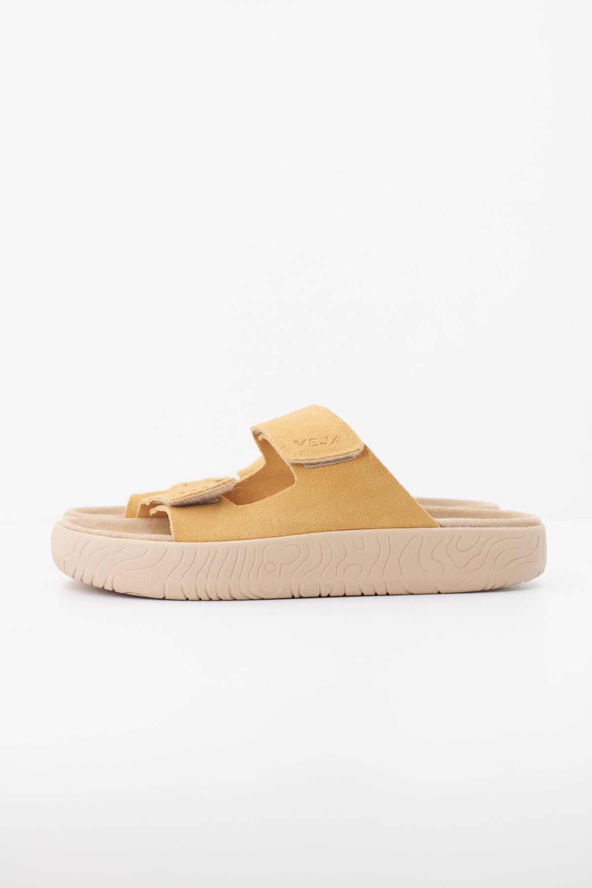 VEJA SANDALIA ETNA en color AMARILLO (1)