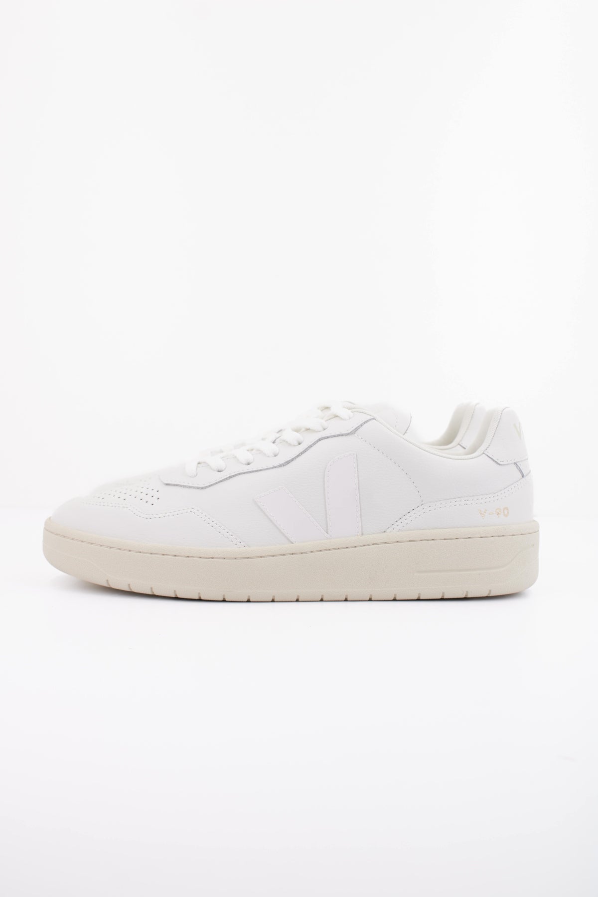 VEJA DEPORTIVO V90 en color BLANCO (1)