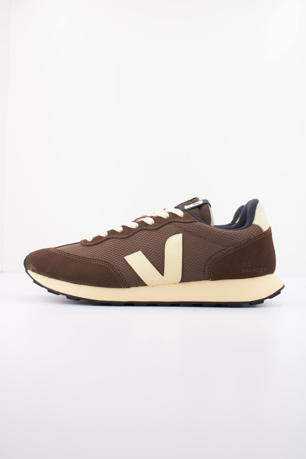 VEJA RO1821913B RIO BRANCO II en color MARRON (1)