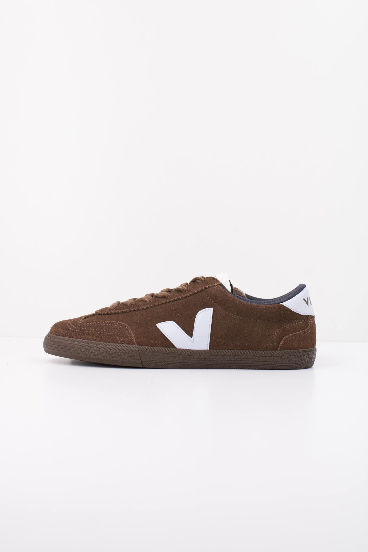 VEJA VO0320888A en color MARRON (1)