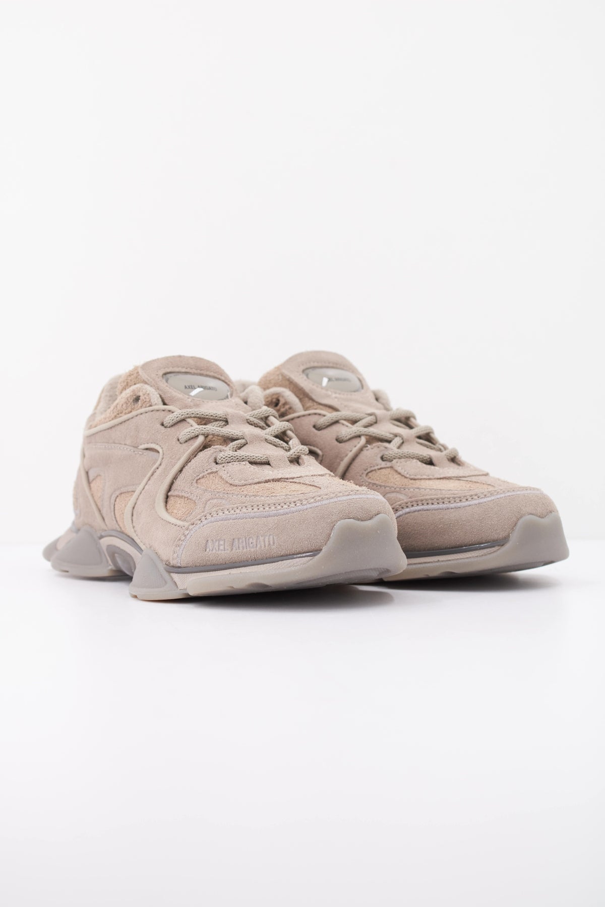 AXEL ARIGATO F3912002 ERIS SNEAKER en color MARRON (2)