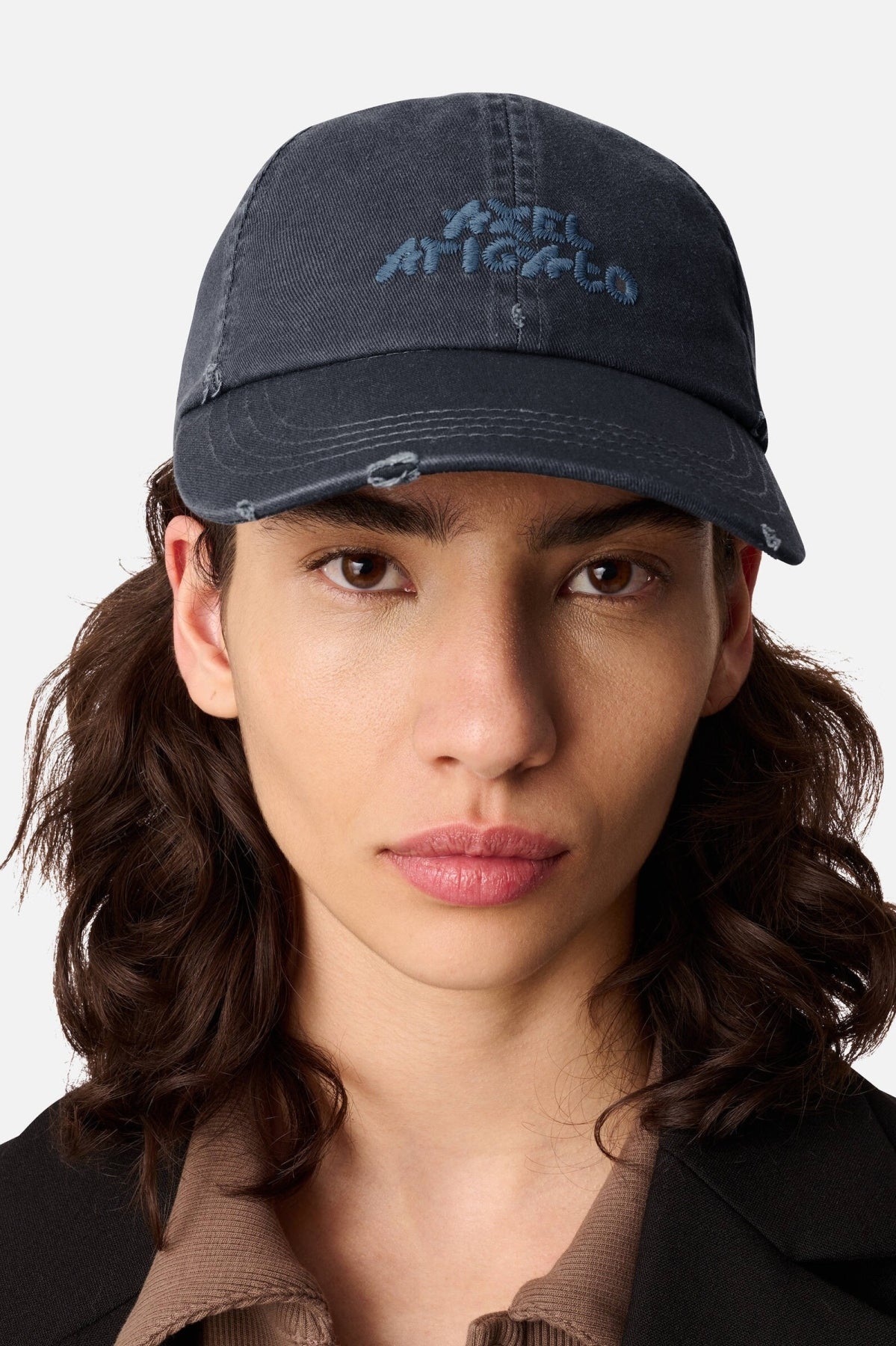 AXEL ARIGATO X3962005 FLORAL WASHED CAP en color AZUL (2)