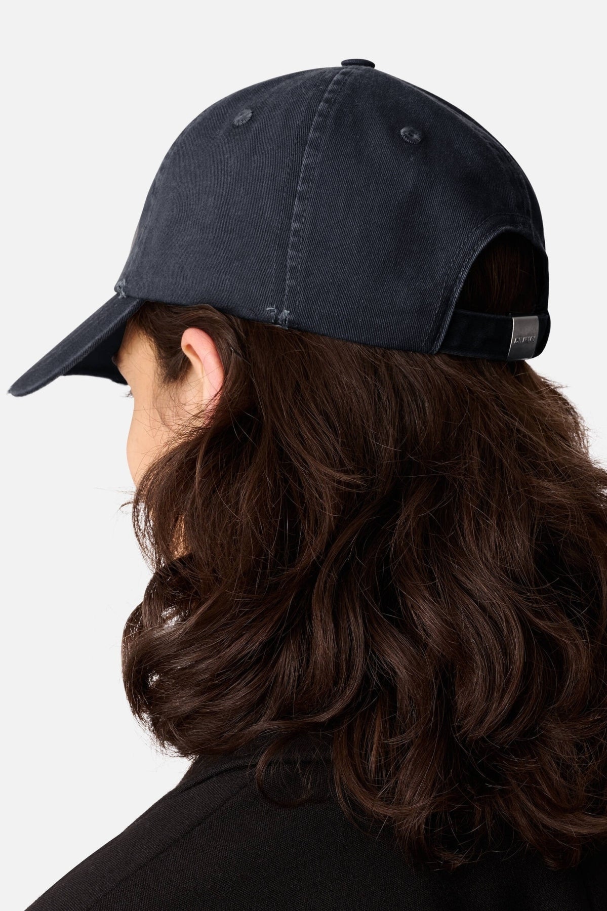 AXEL ARIGATO X3962005 FLORAL WASHED CAP en color AZUL (3)