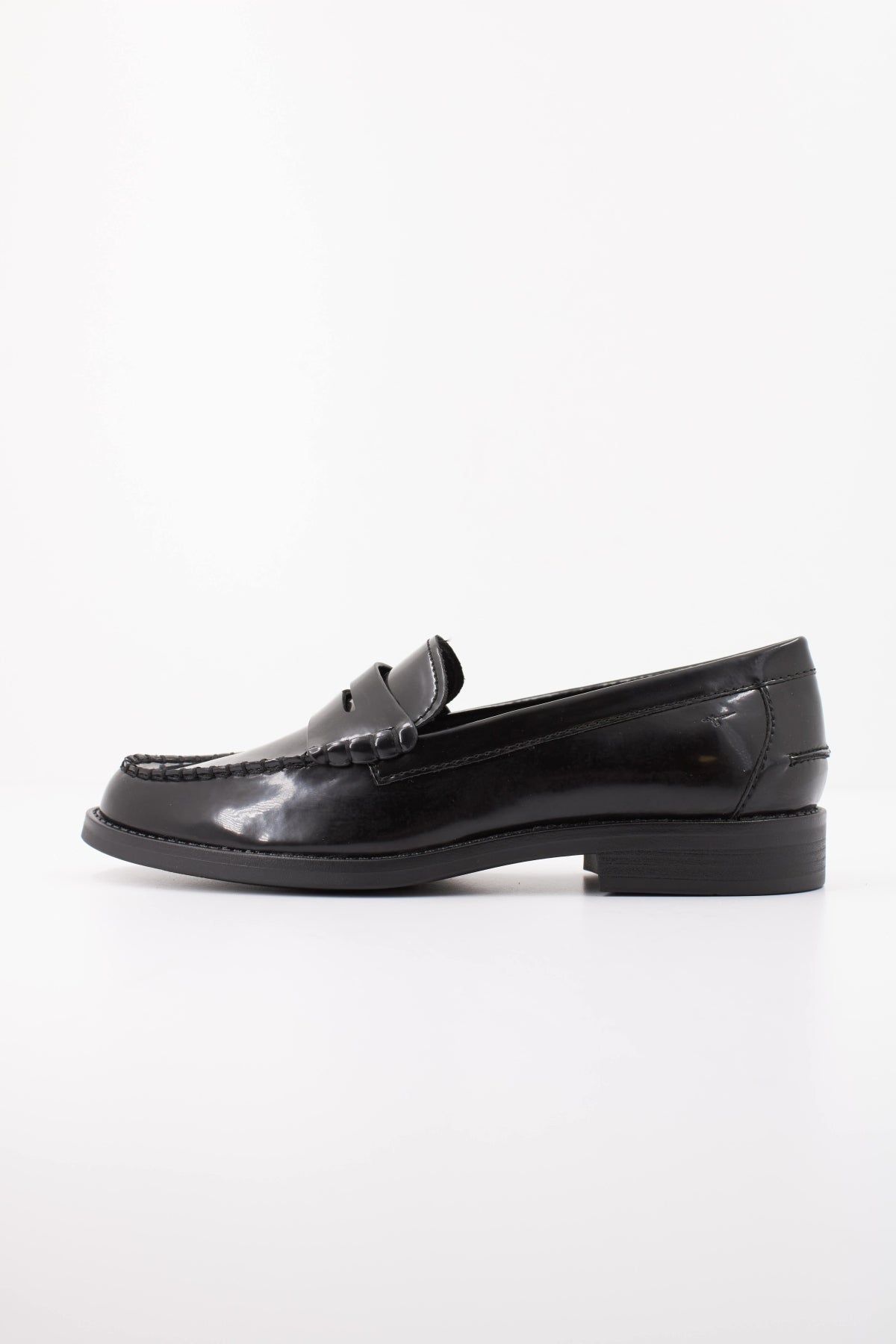 TAMARIS 24252 47 en color NEGRO (1)