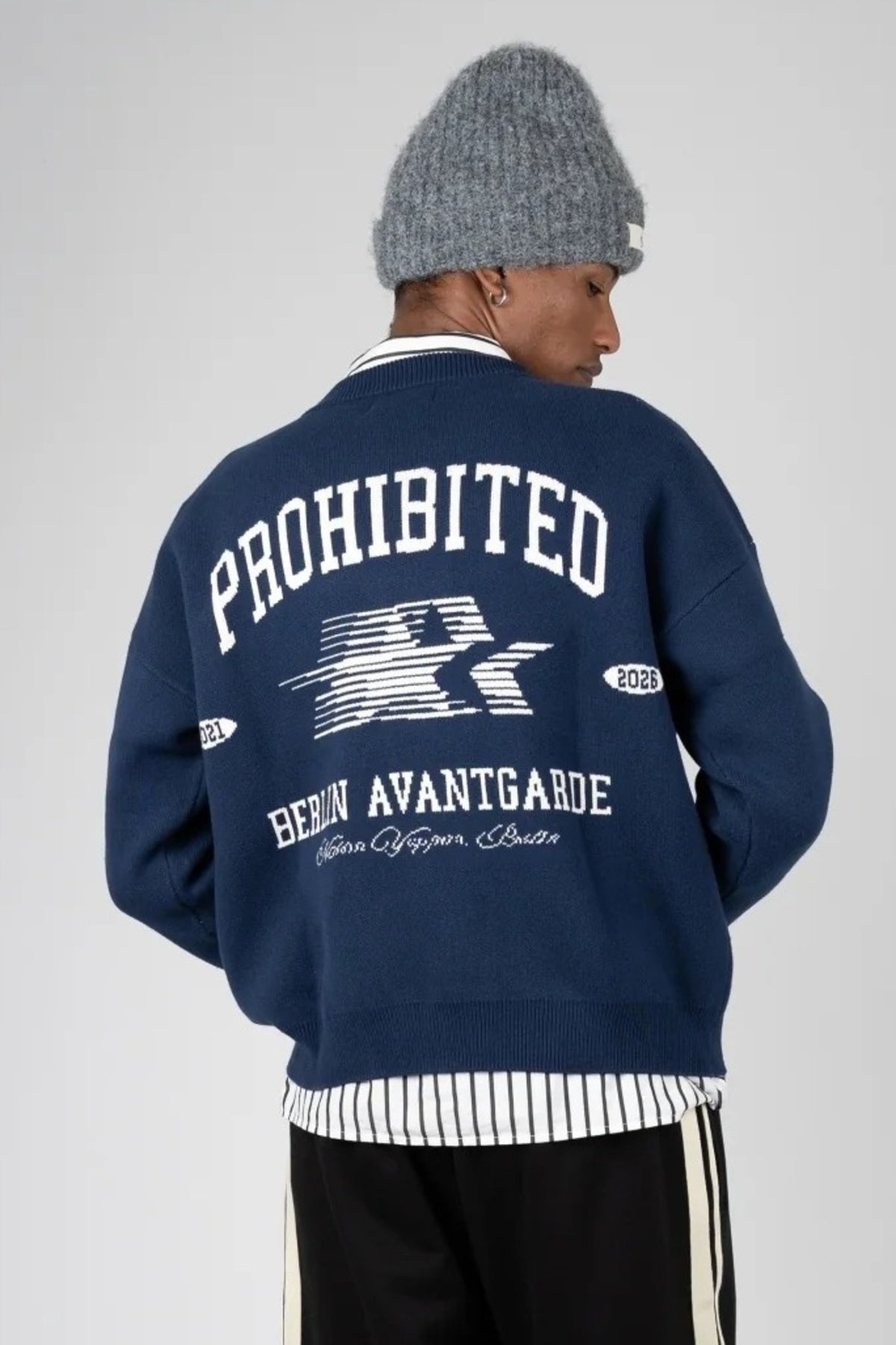 PROHIBITED AVANTGARDE KNIT SWEATER en color  (2)