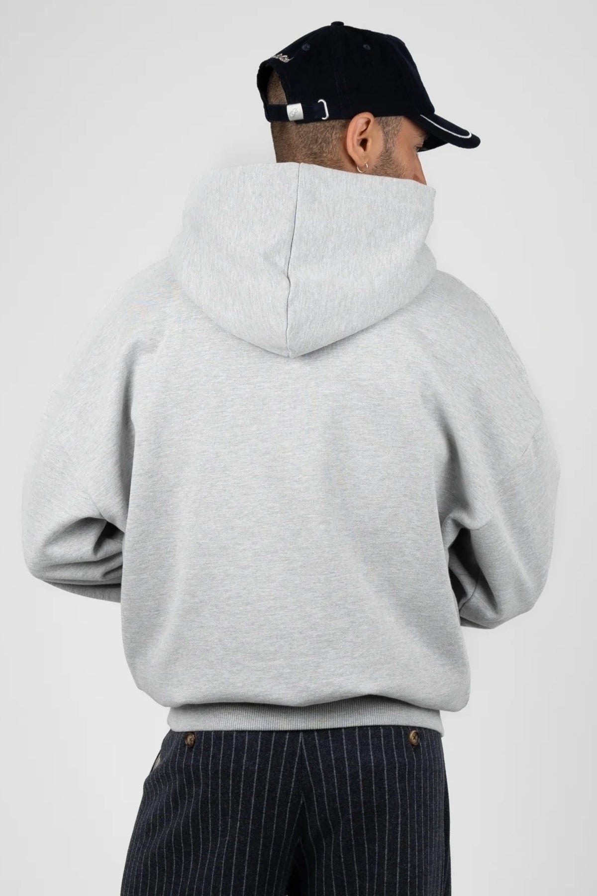 PROHIBITED COLLEGE HOODIE en color  (2)