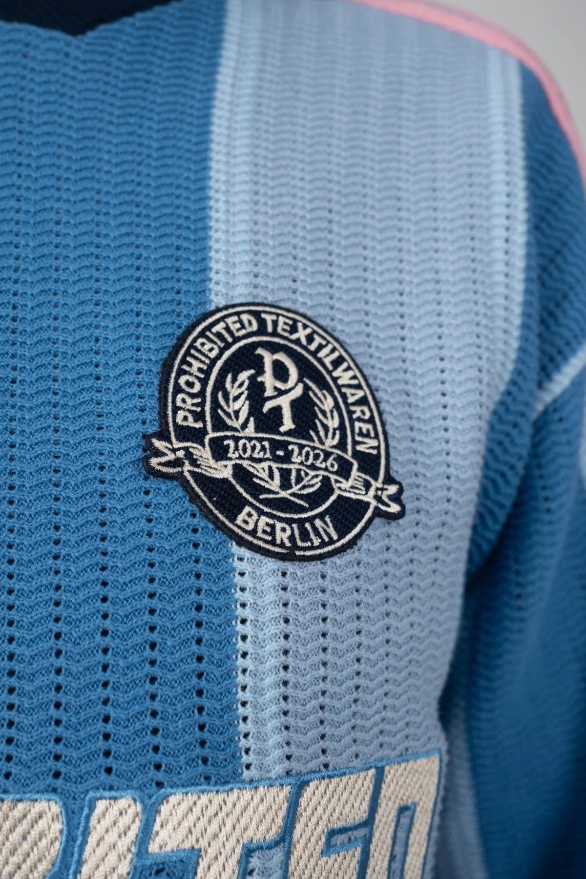 PROHIBITED STRIPED TEAM KNIT TRIKOT en color  (5)
