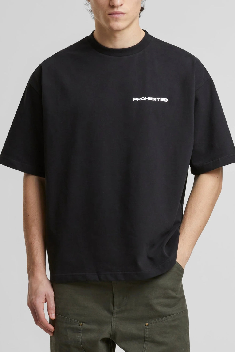 Camiseta Prohibited 10119 Tee Negro | Yellowshop