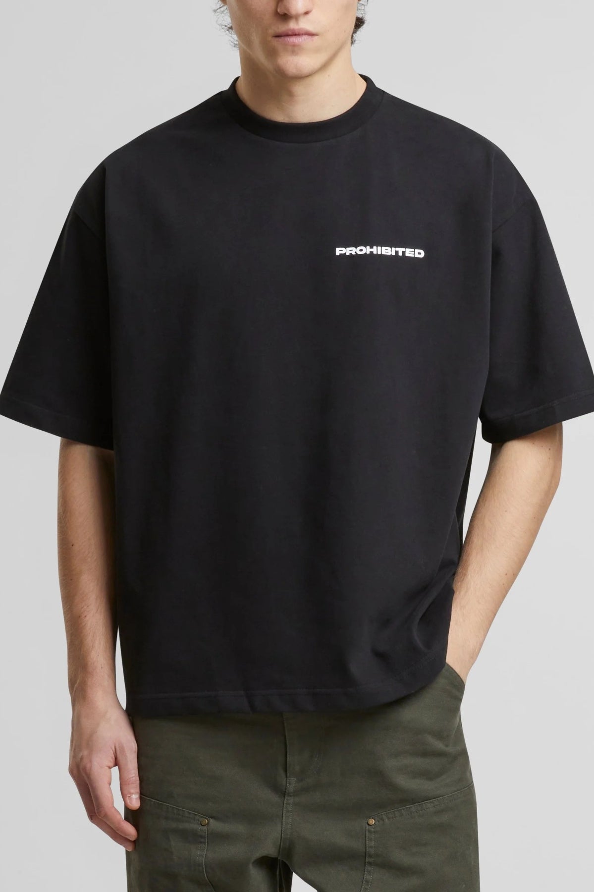 Camiseta Prohibited 10119 Tee Negro | Yellowshop