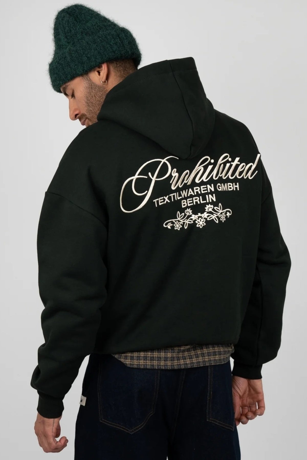 PROHIBITED TEXTILWAREN HOODIE en color  (2)