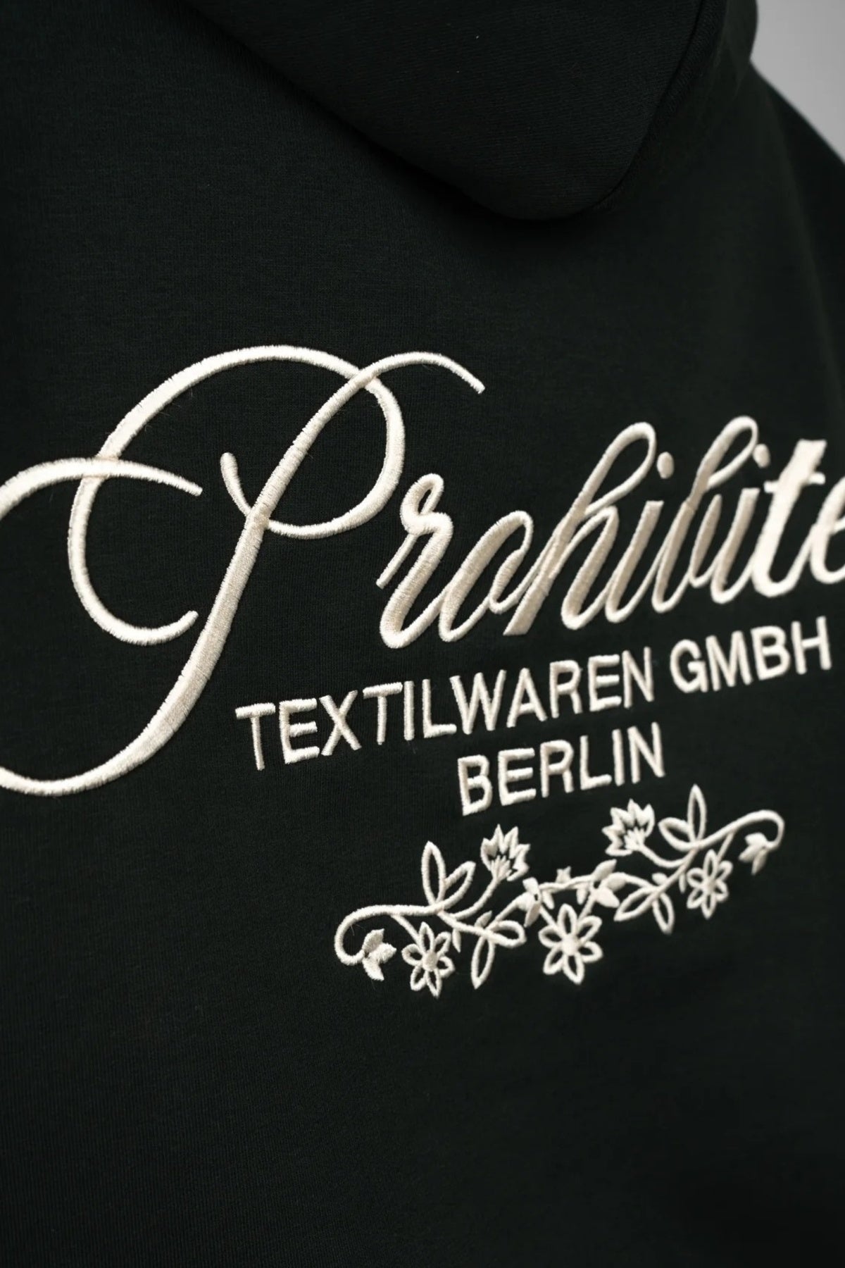 PROHIBITED TEXTILWAREN HOODIE en color  (4)