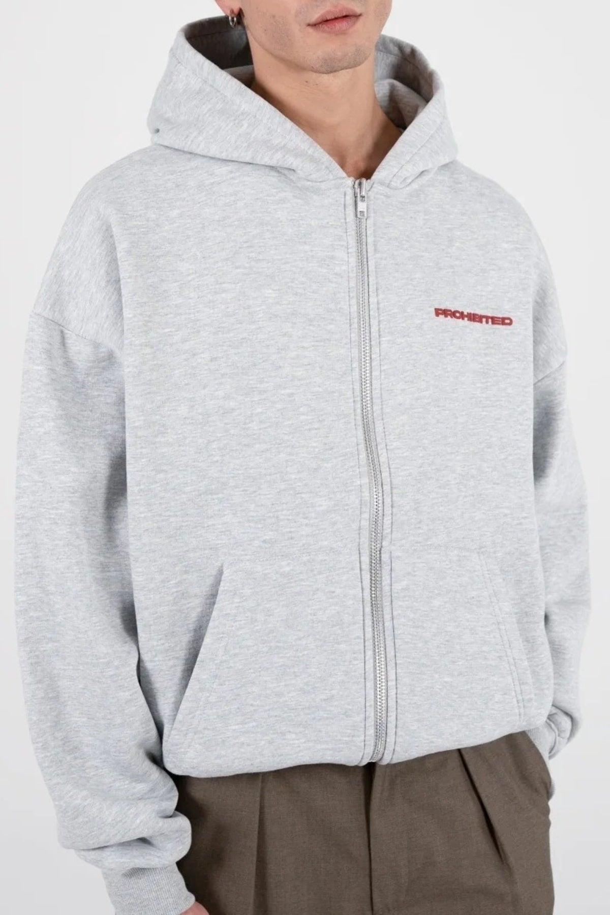 PROHIBITED 10119 ZIP-HOODIE en color GRIS (1)