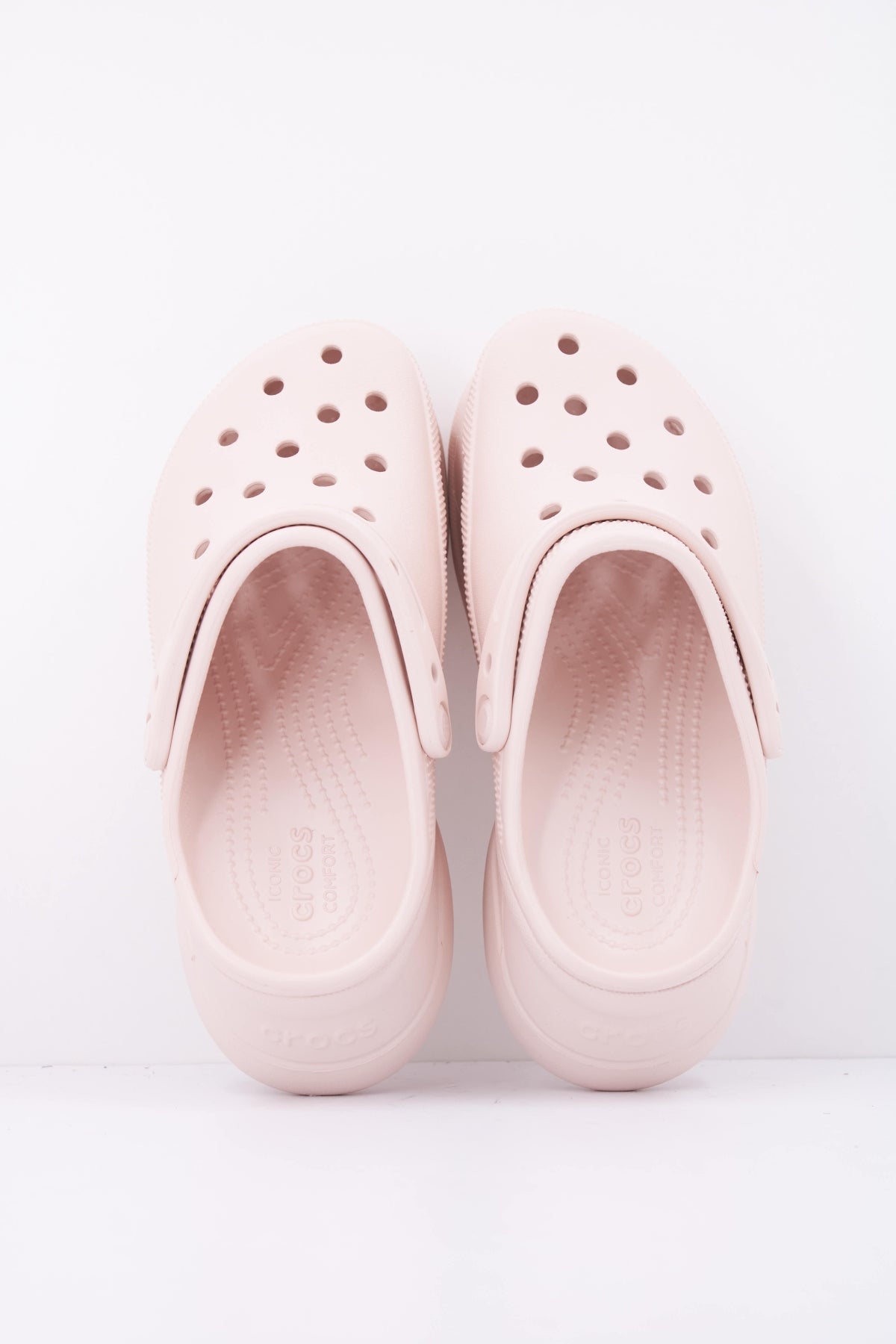 CROCS 206302C en color ROSA (3)