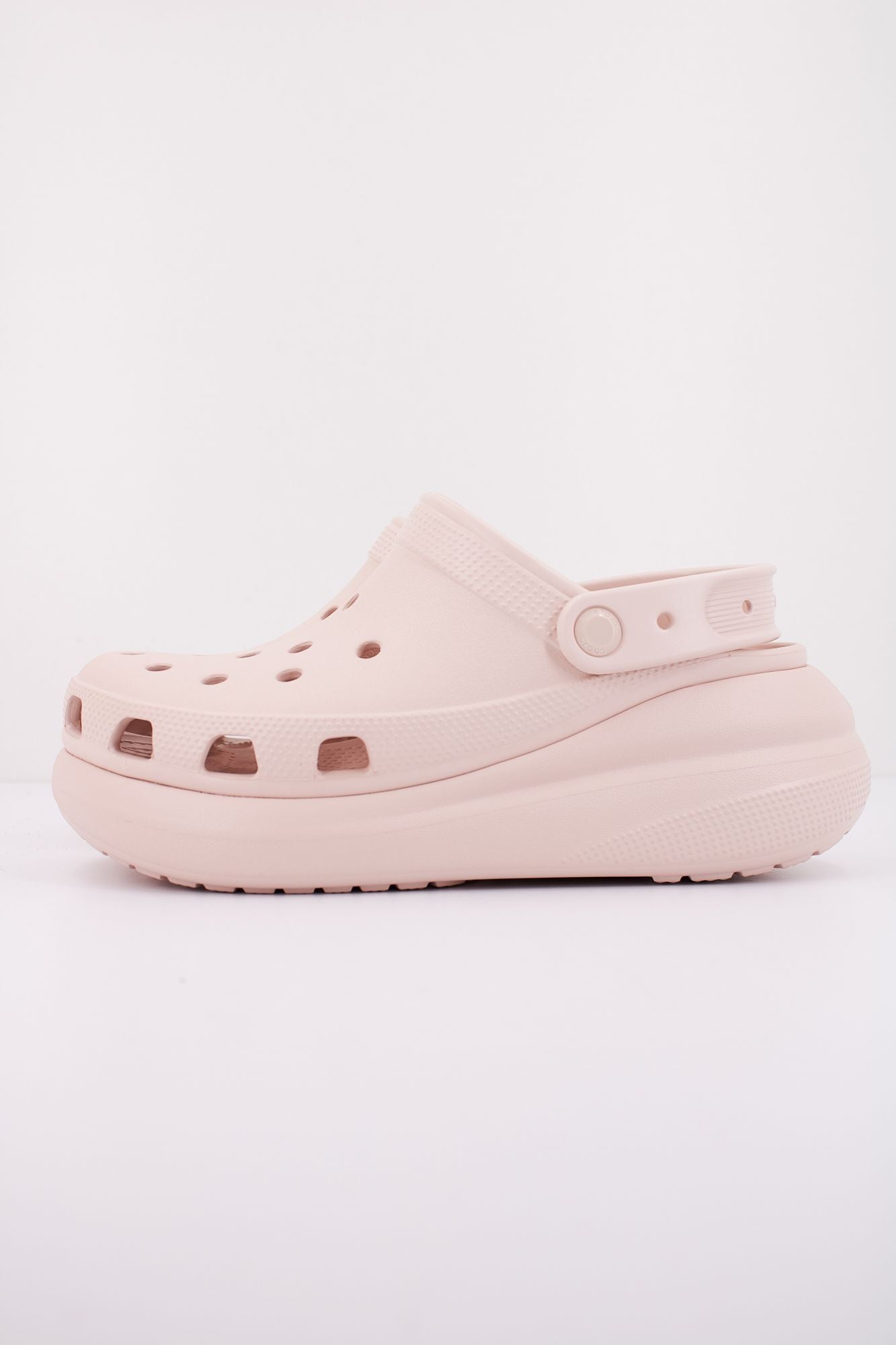 CROCS CRUSH CLOG en color NUDE (1)