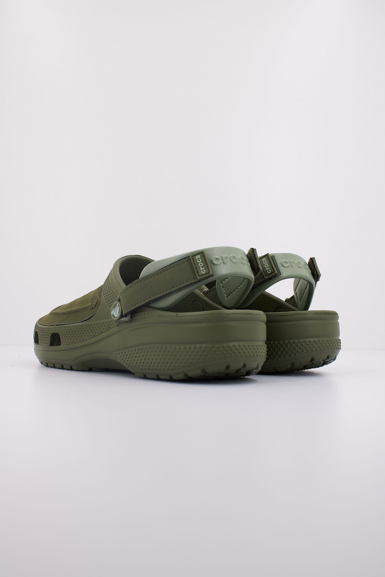CROCS YUKON VISTA II LR CLOG M en color VERDE (4)