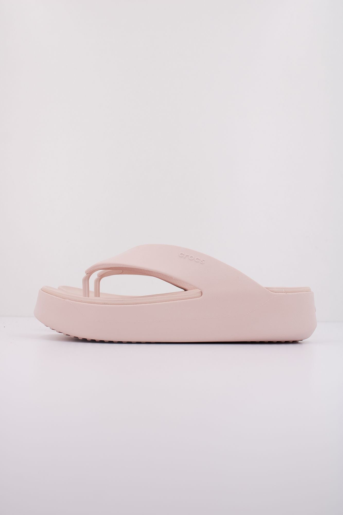 CROCS GETAWAY PLATFORM FLIP en color ROSA (1)