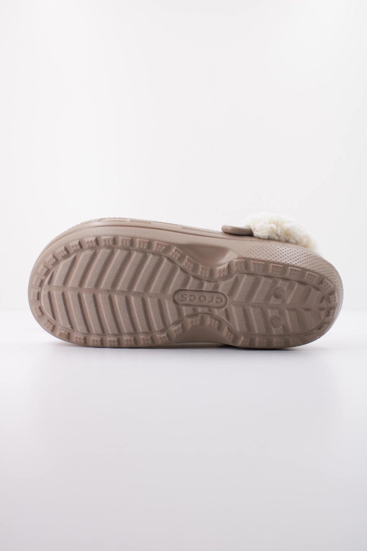 CROCS 211396C CLASSIC FLEECE LINED en color MARRON (5)