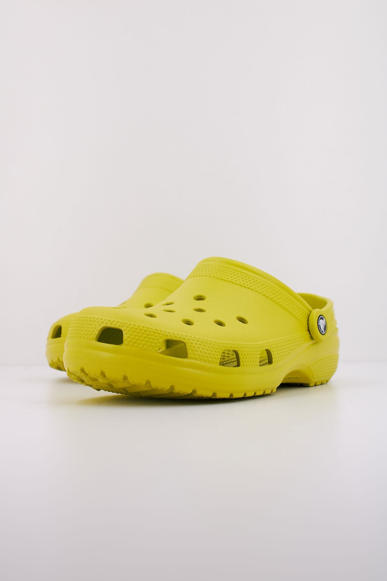 CROCS CLASSIC U en color AMARILLO (2)