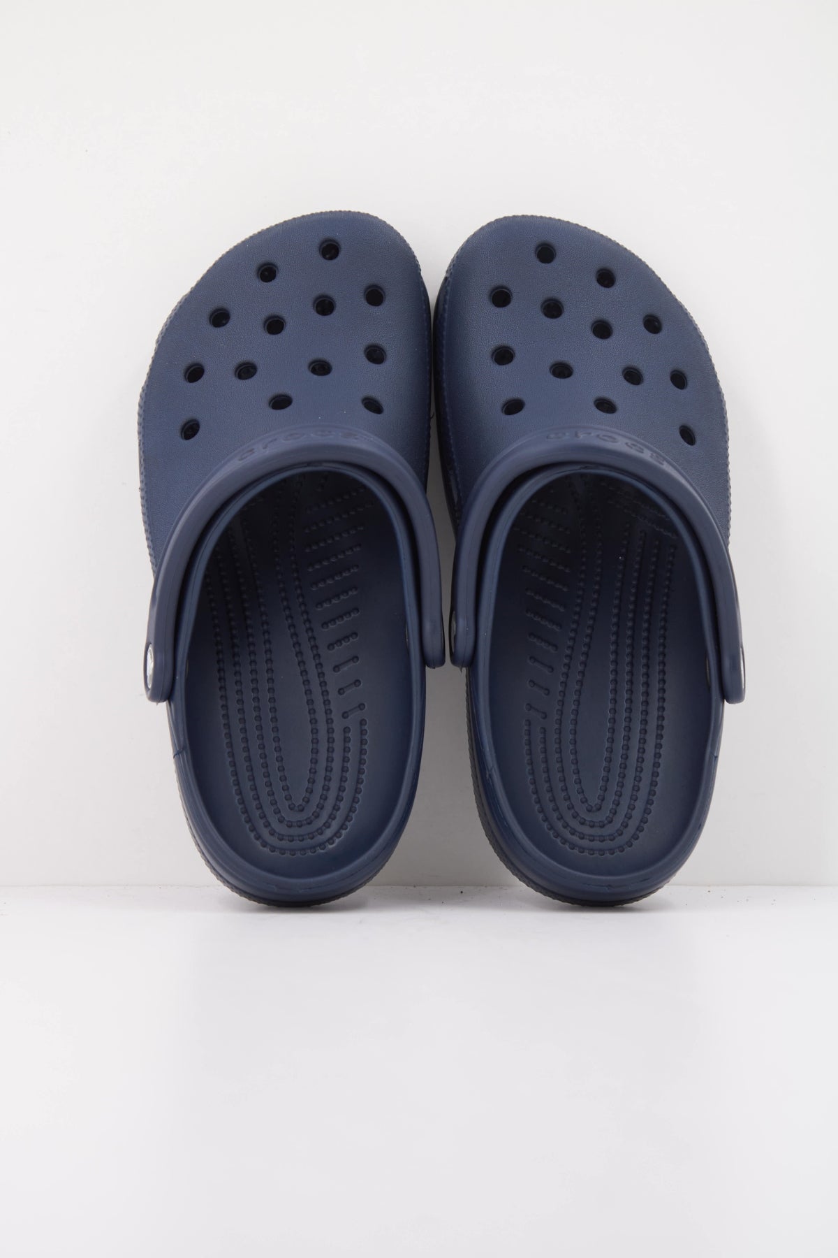 CROCS CLASSIC U en color AZUL (3)