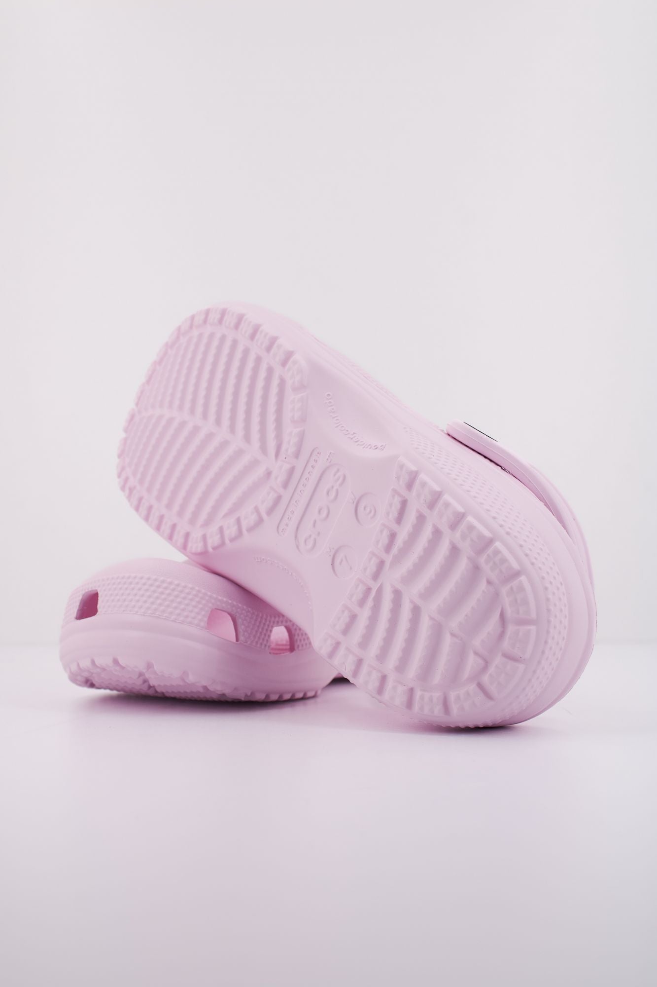 CROCS CLASSIC U en color ROSA (5)