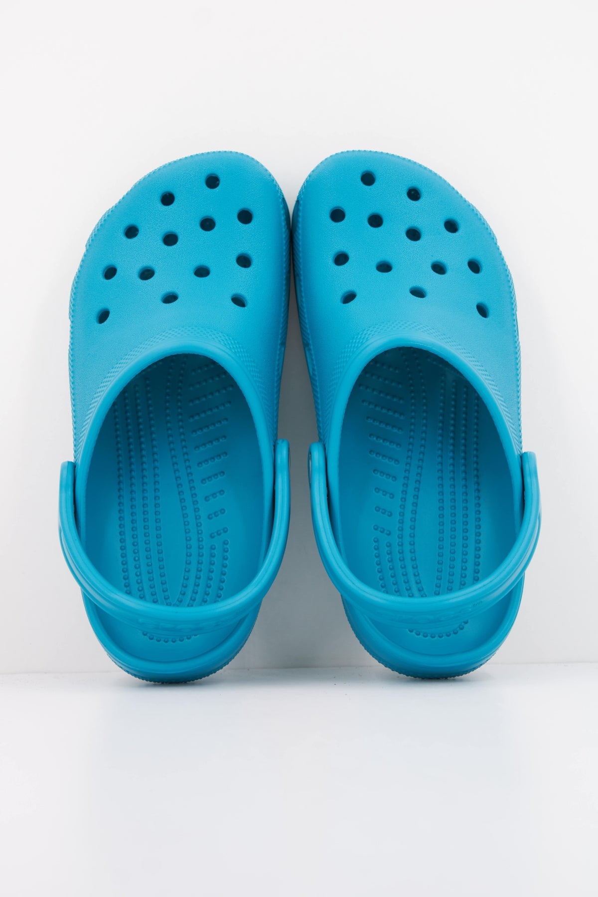 CROCS 10001C CLASSIC U en color AZUL (3)