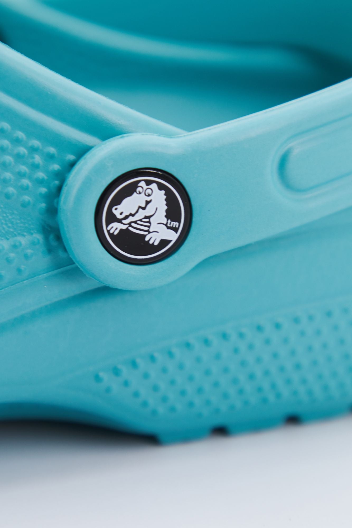 CROCS CLASSIC U en color AZUL (4)