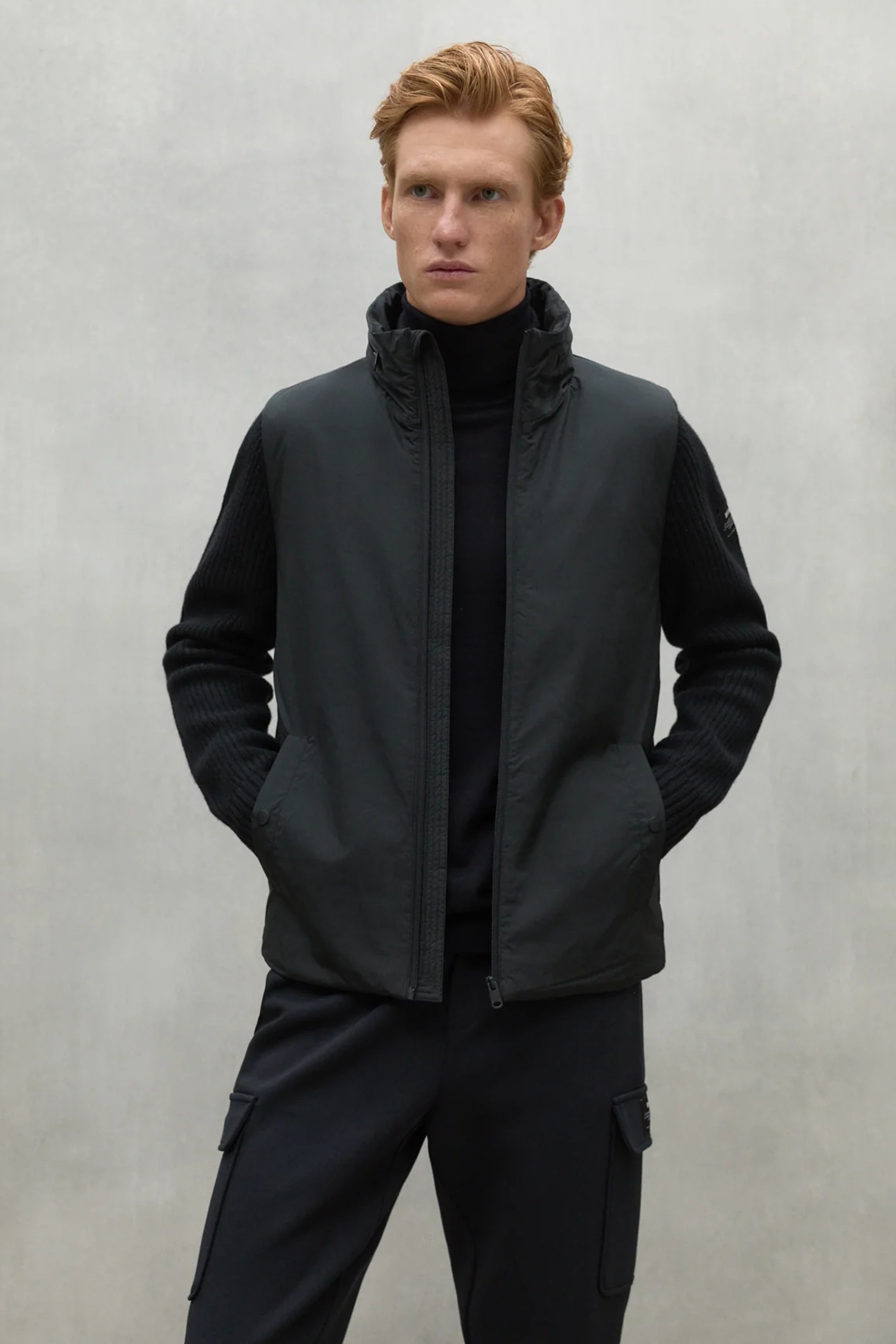 ECOALF TIPA en color NEGRO (1)