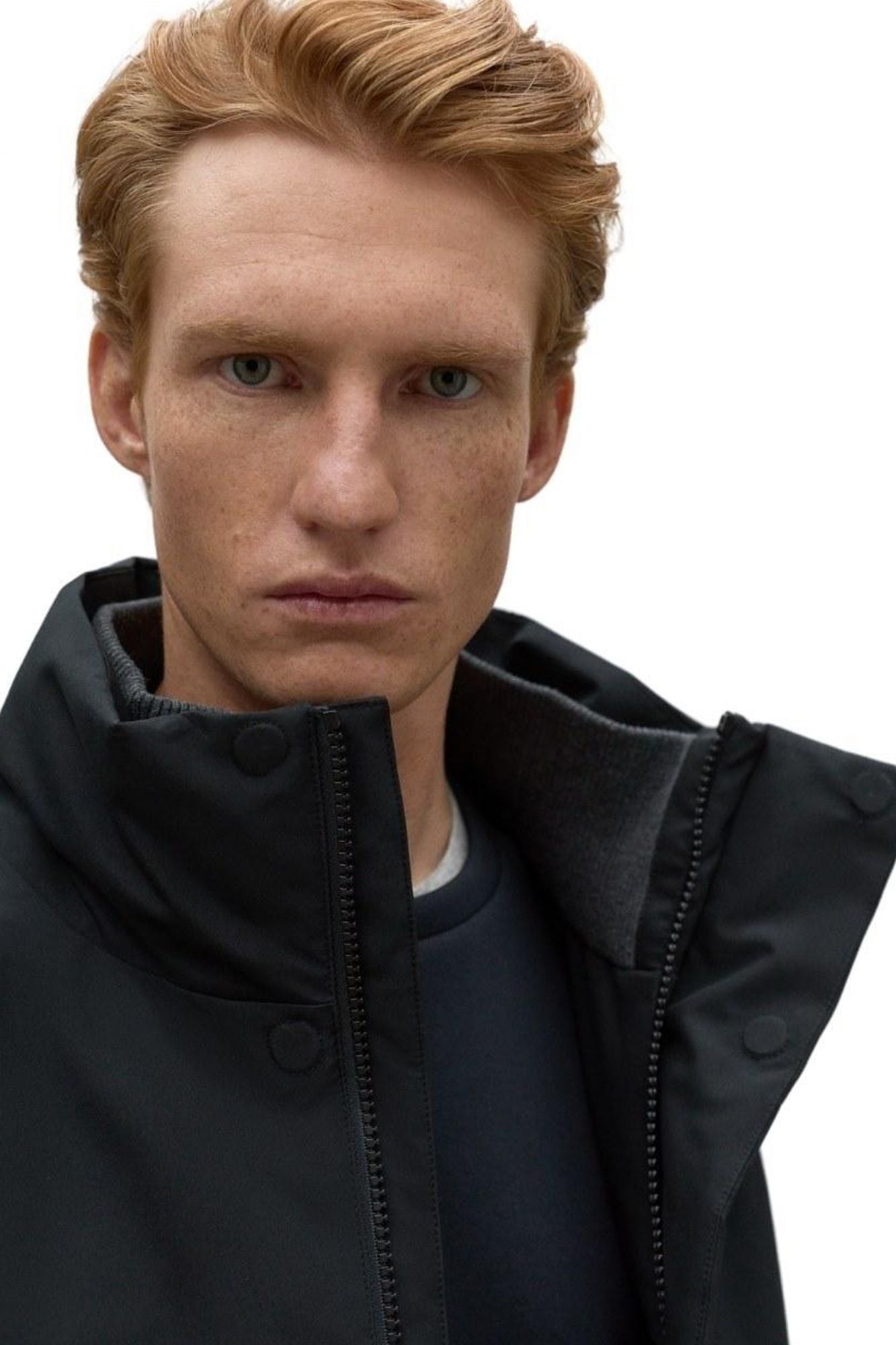 ECOALF MCMGAJKNOSHA02 en color NEGRO (4)