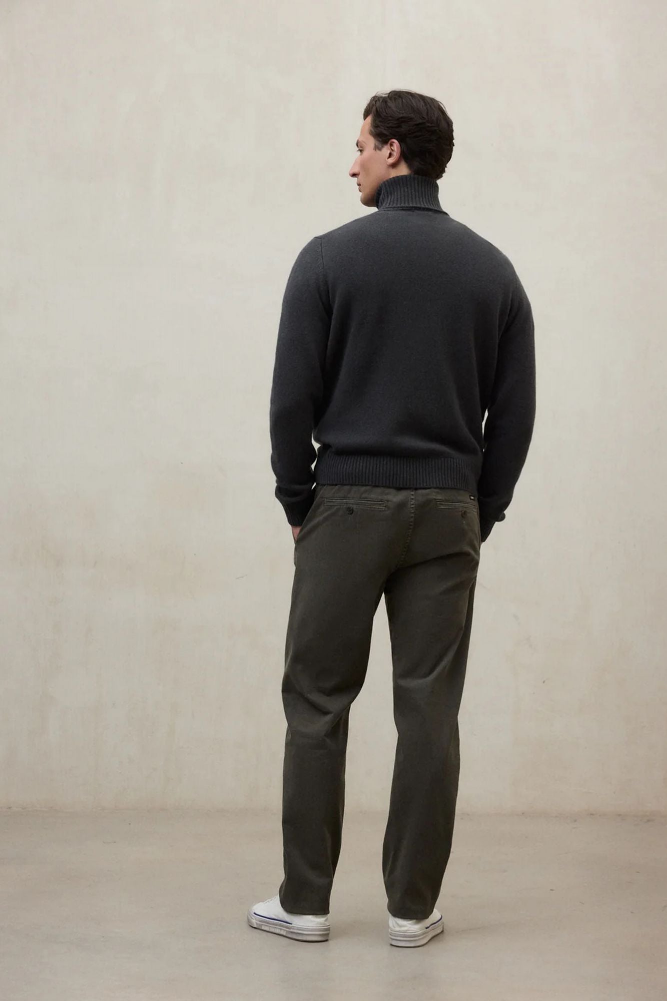 ECOALF  ETHIWIN PANTS MAN  en color GRIS (3)