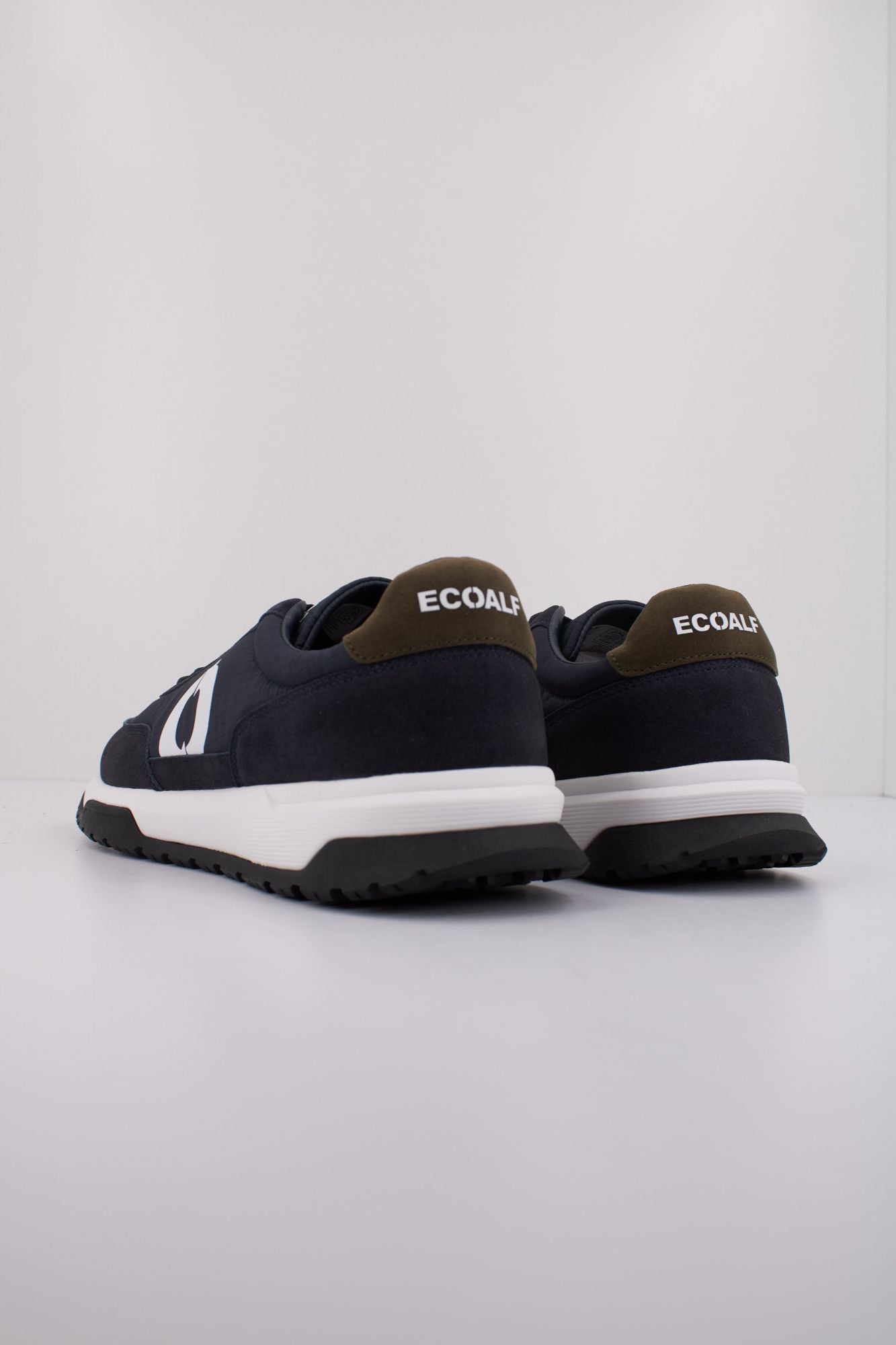 ECOALF VENTURA en color AZUL (4)