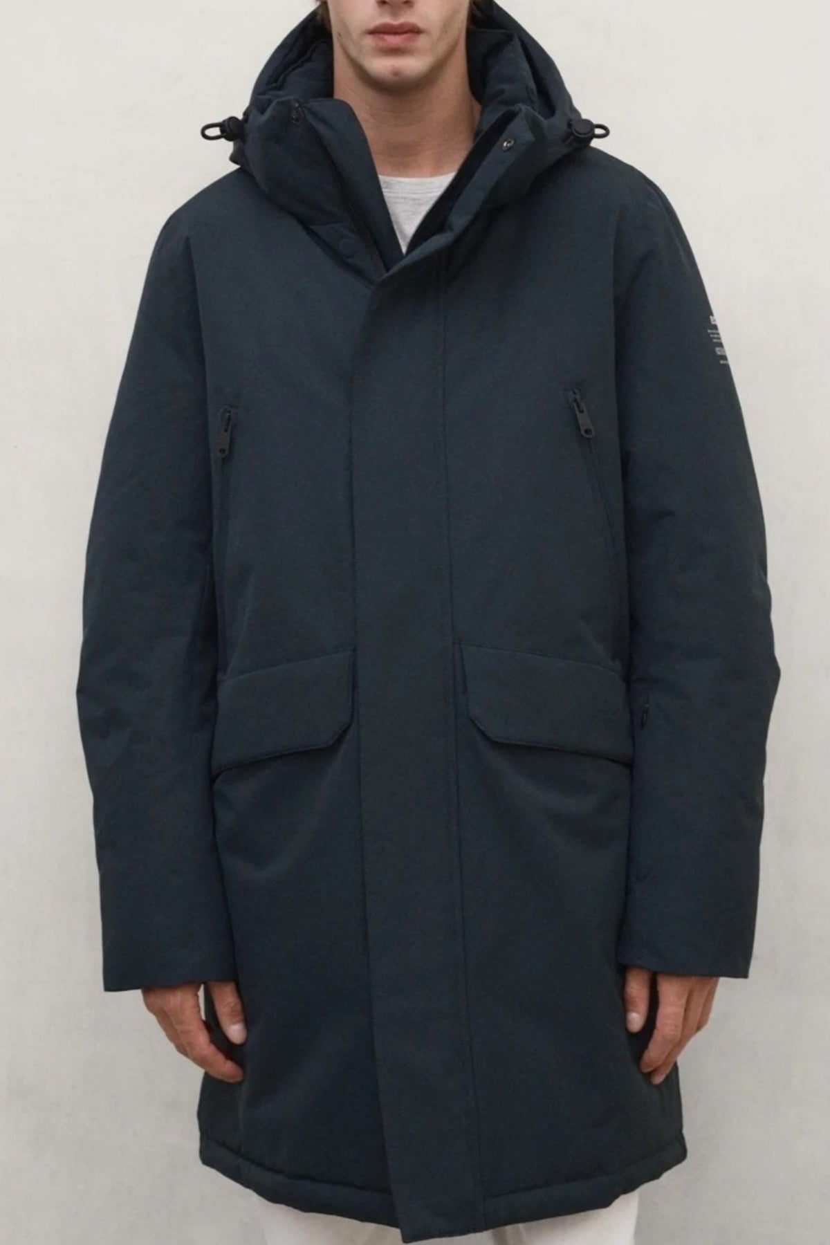 ECOALF MCMGAJKICEBE025 ICEBERG JACKET en color  (1)