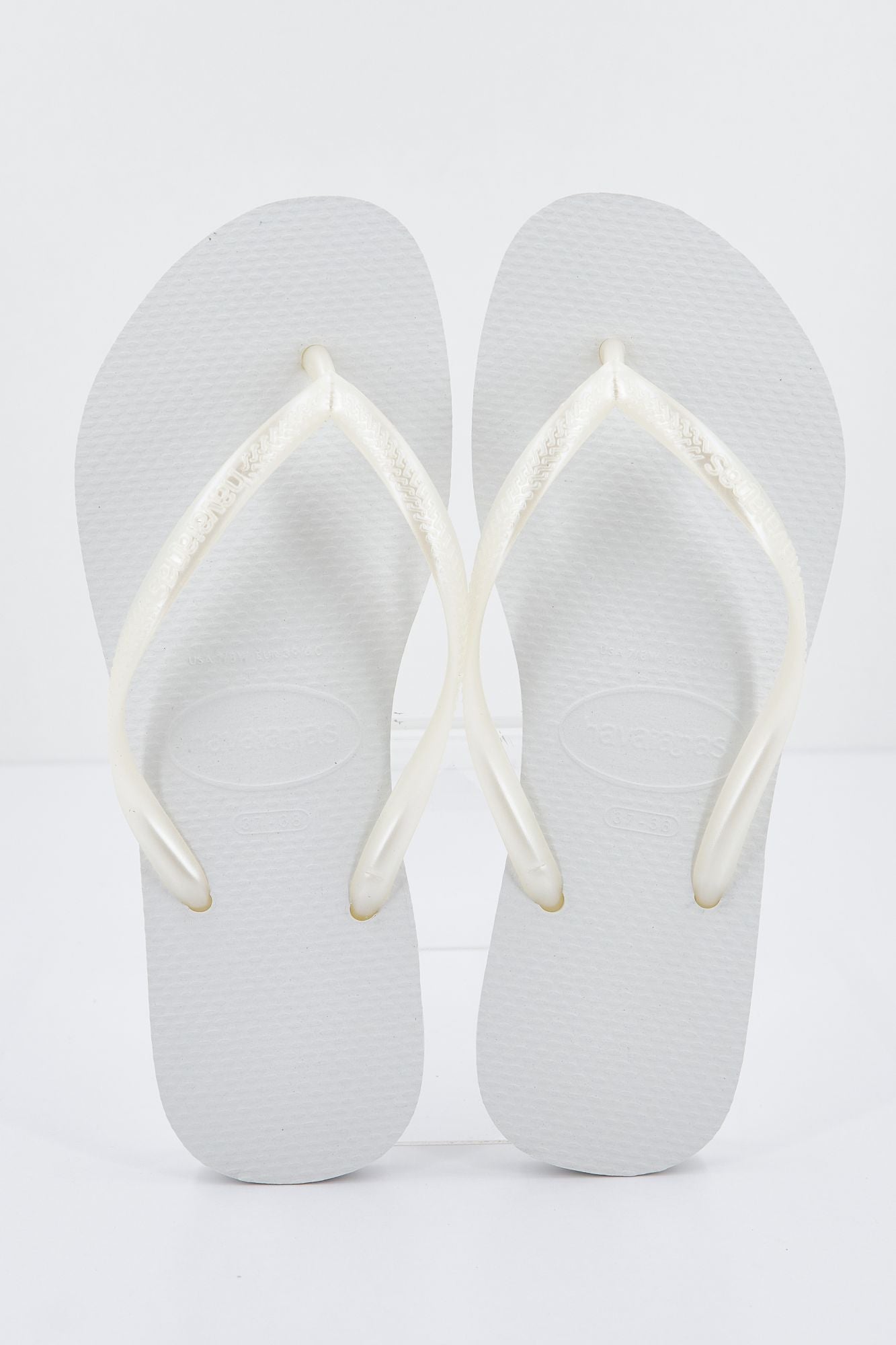 HAVAIANAS  4000030 en color BLANCO (1)
