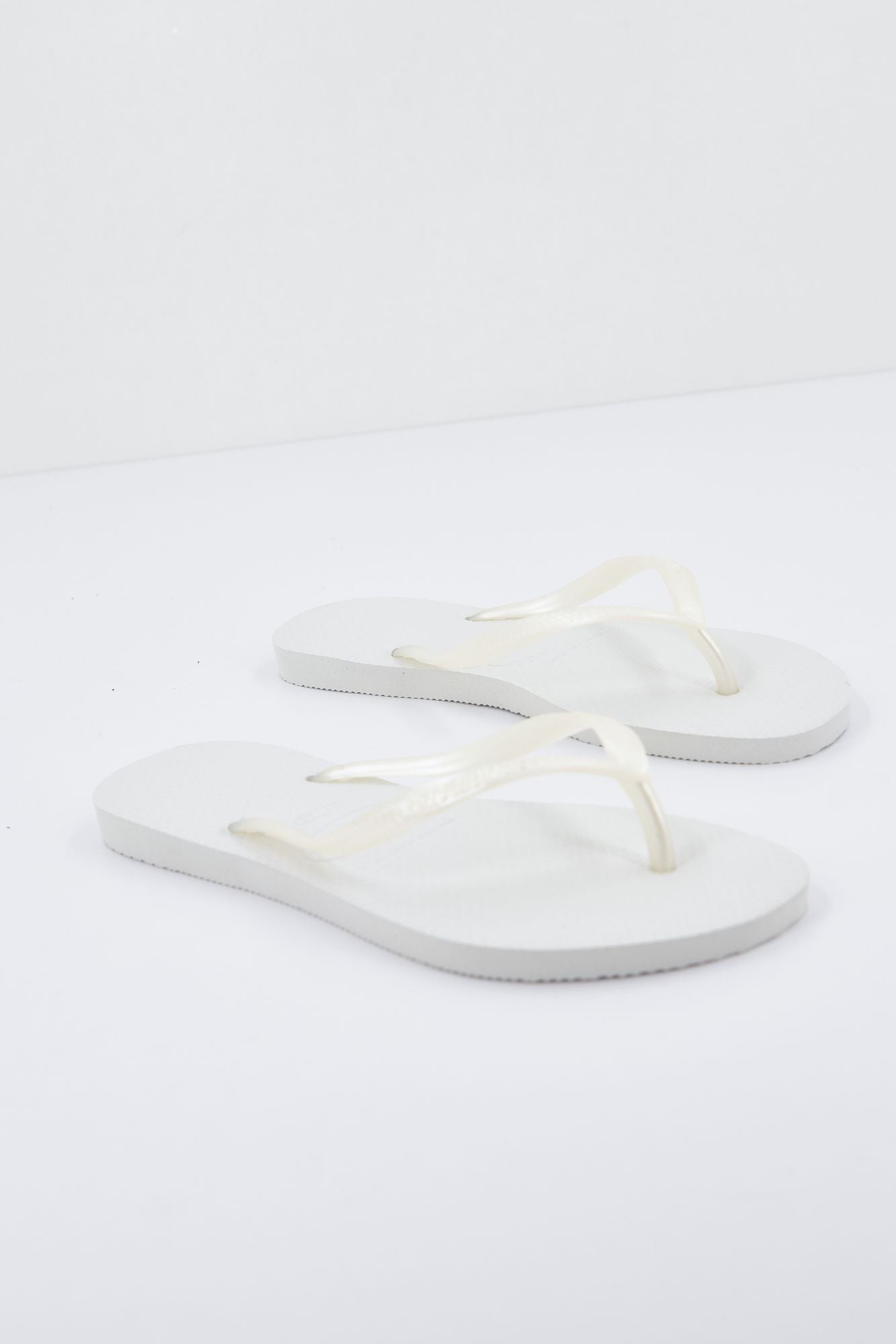 HAVAIANAS  4000030 en color BLANCO (2)