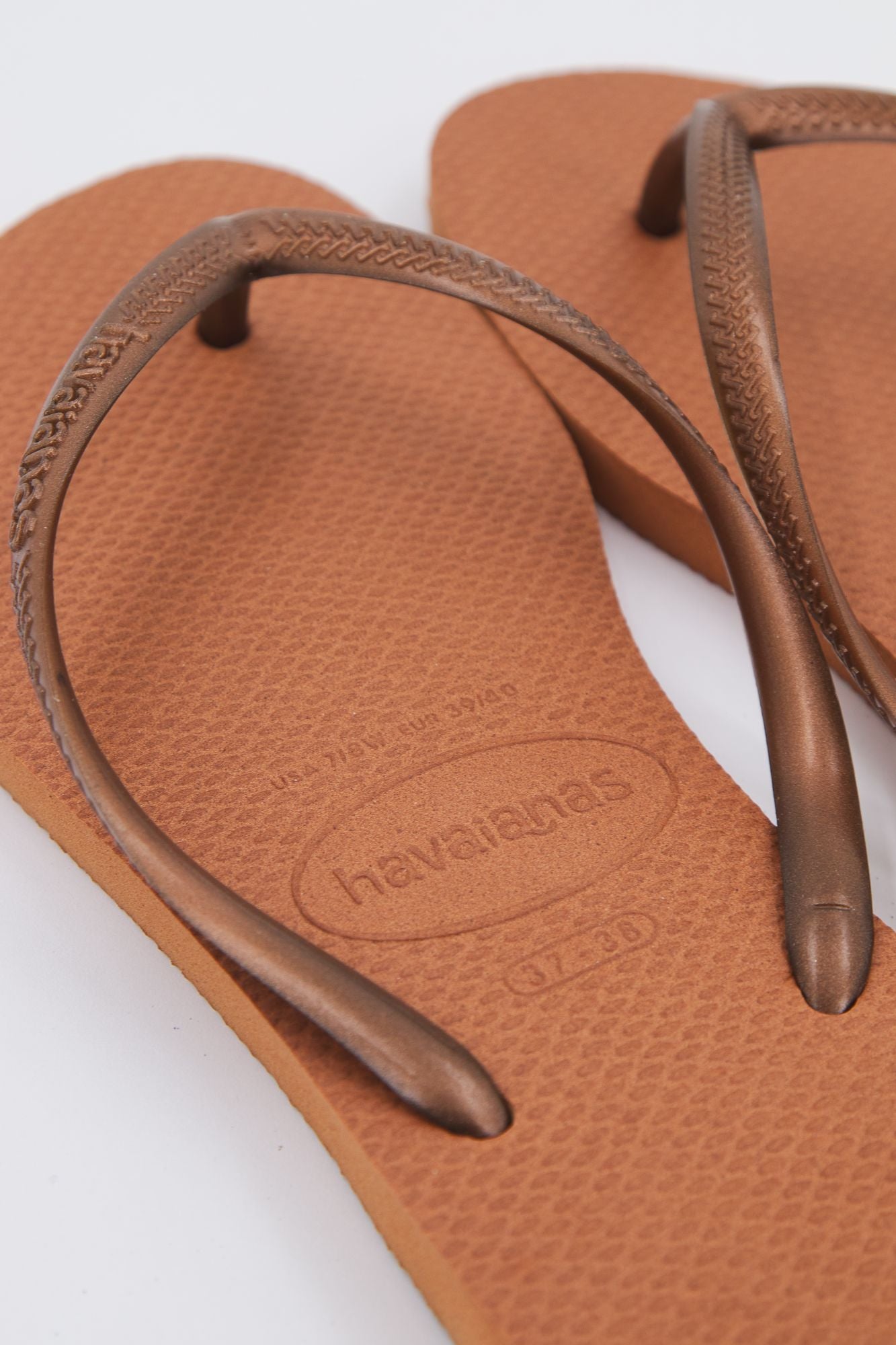 HAVAIANAS SLIM en color MARRON (4)