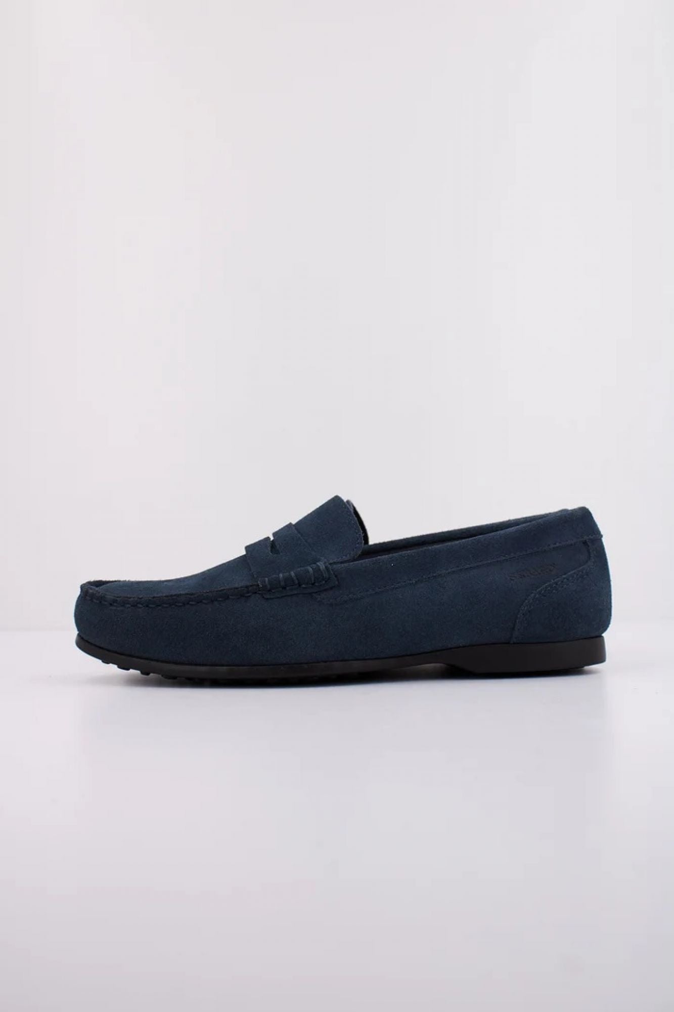 SEBAGO BYRON SUEDE en color AZUL (1)