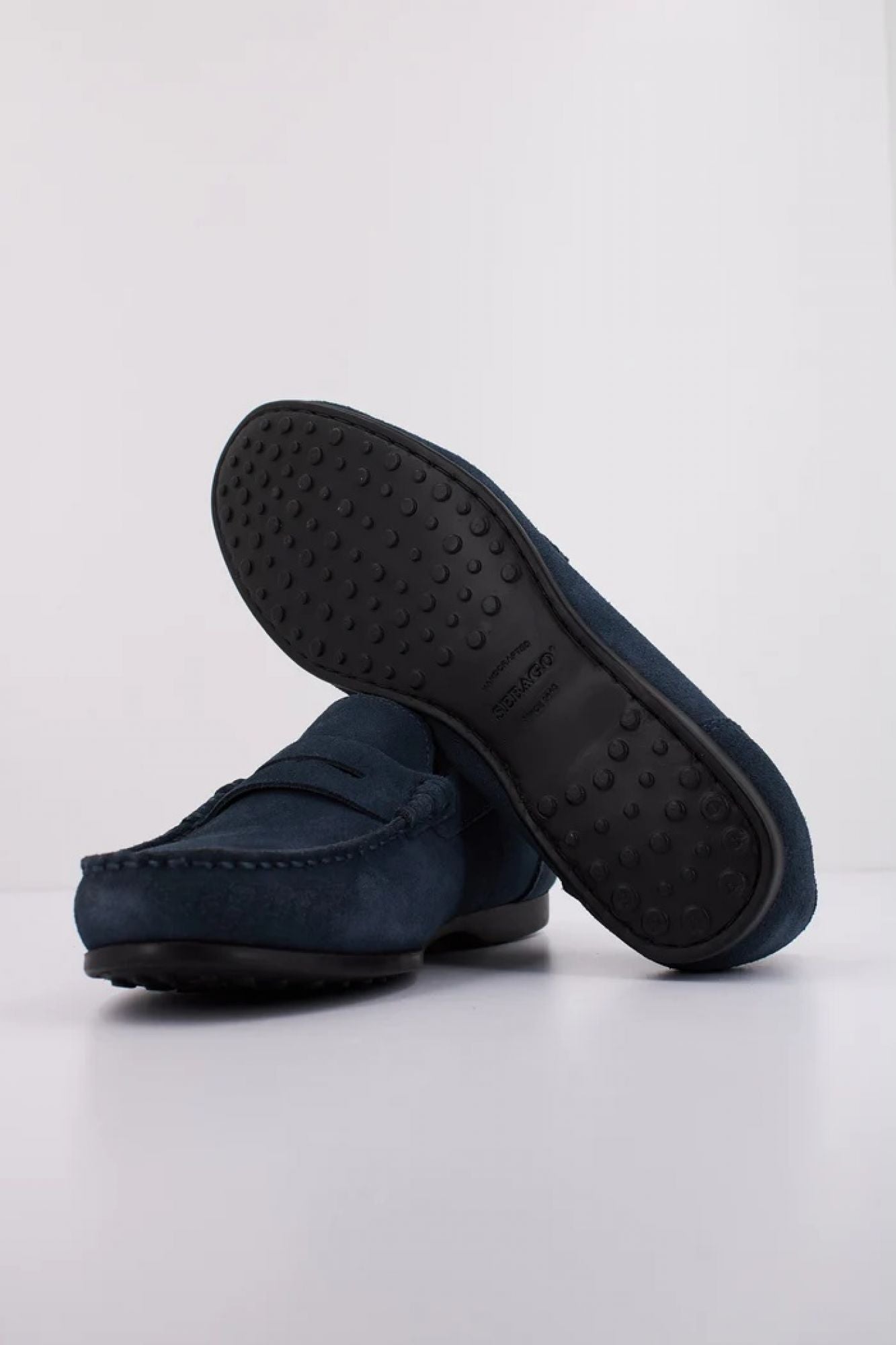 SEBAGO BYRON SUEDE en color AZUL (5)