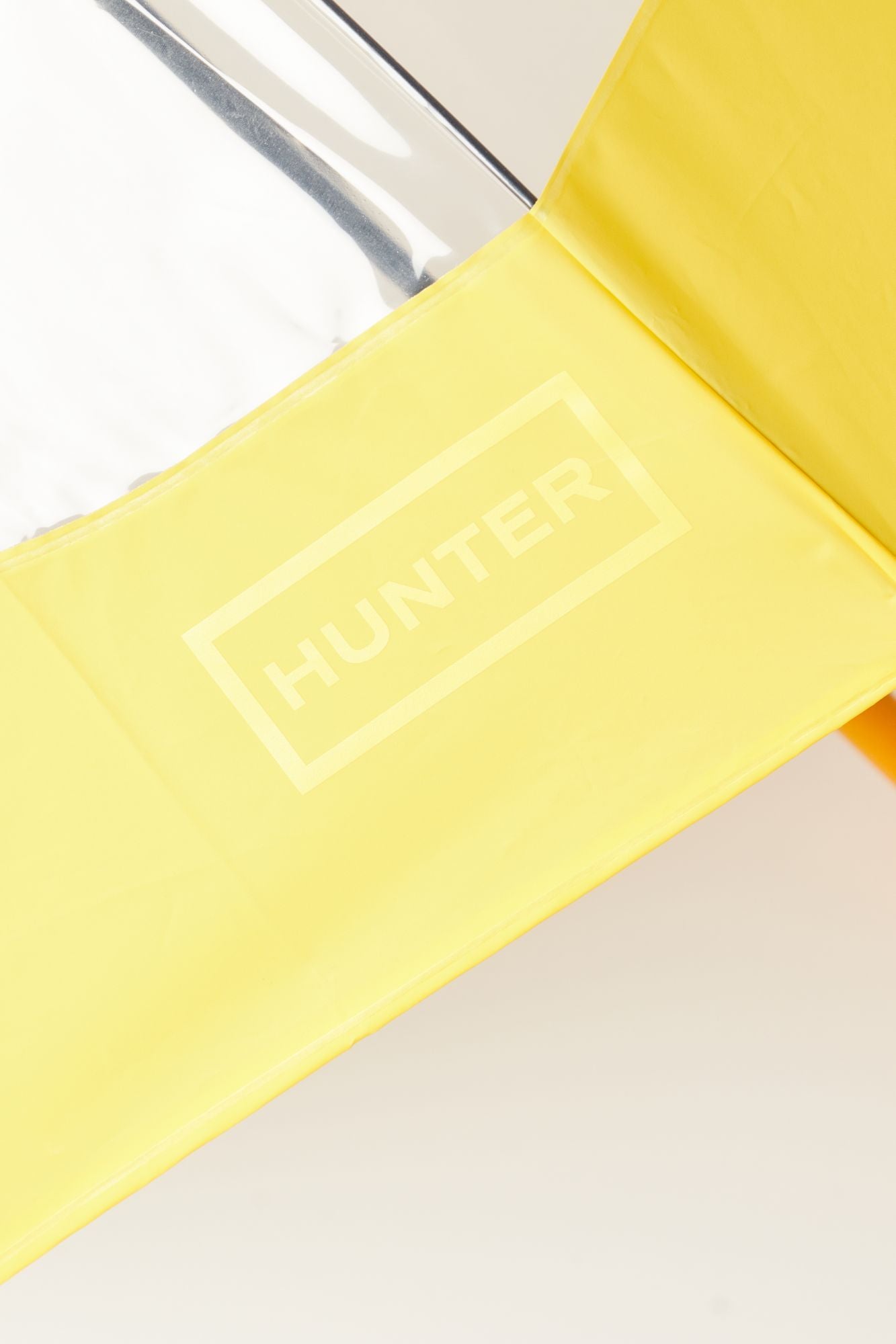 HUNTER ORIG WELD MOUST en color AMARILLO (3)