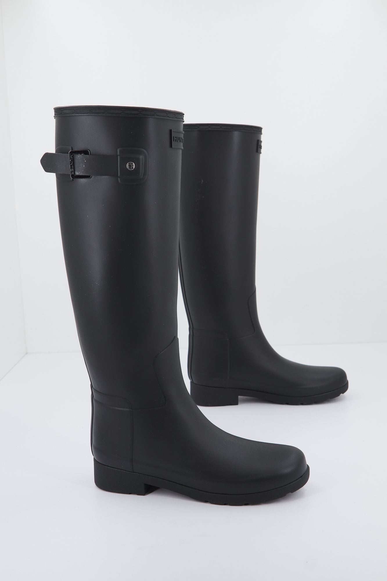 HUNTER TALL ORIG REFINED en color NEGRO (2)