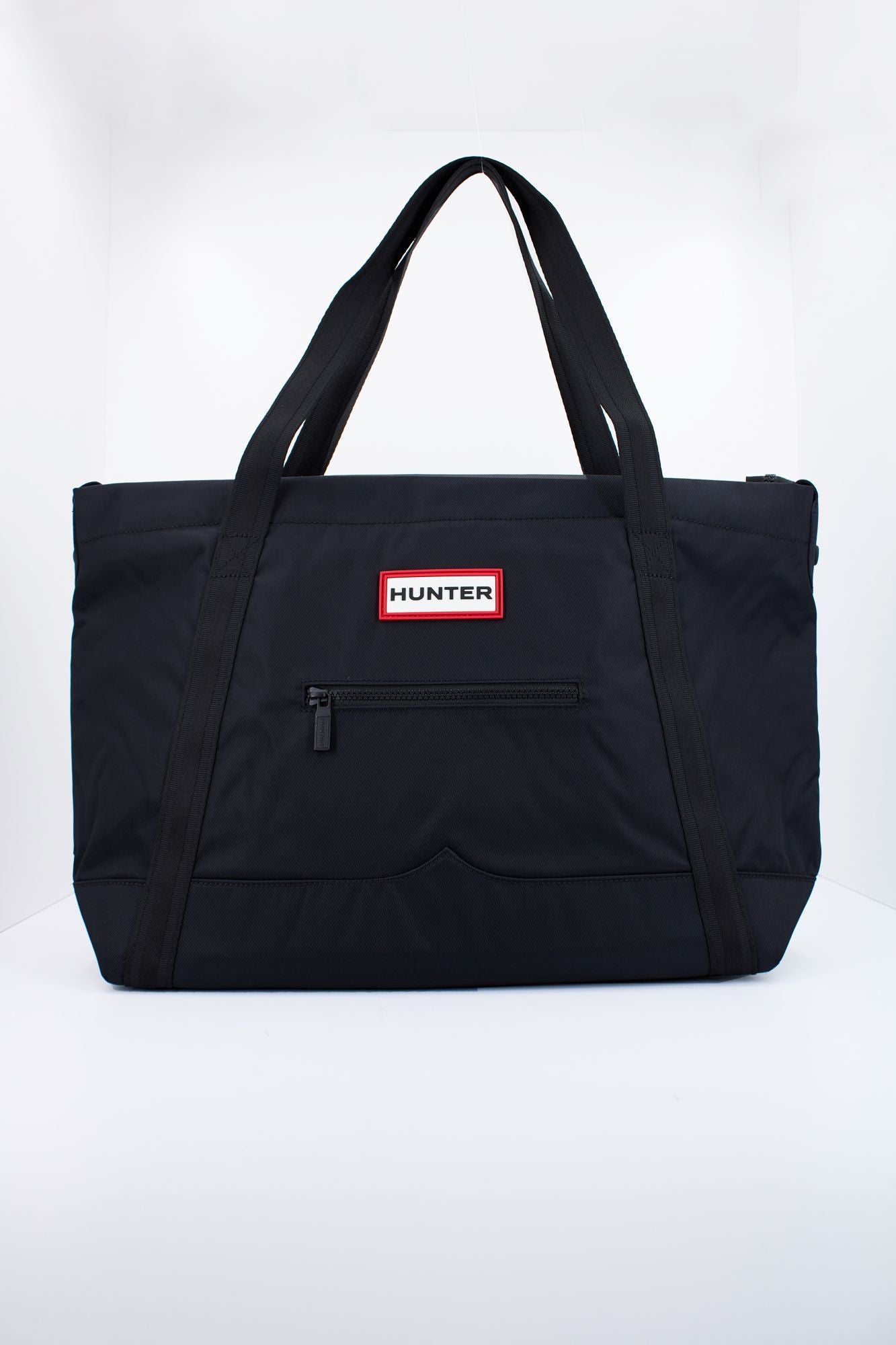 HUNTER  TOTE NYLON LARGE en color NEGRO (1)