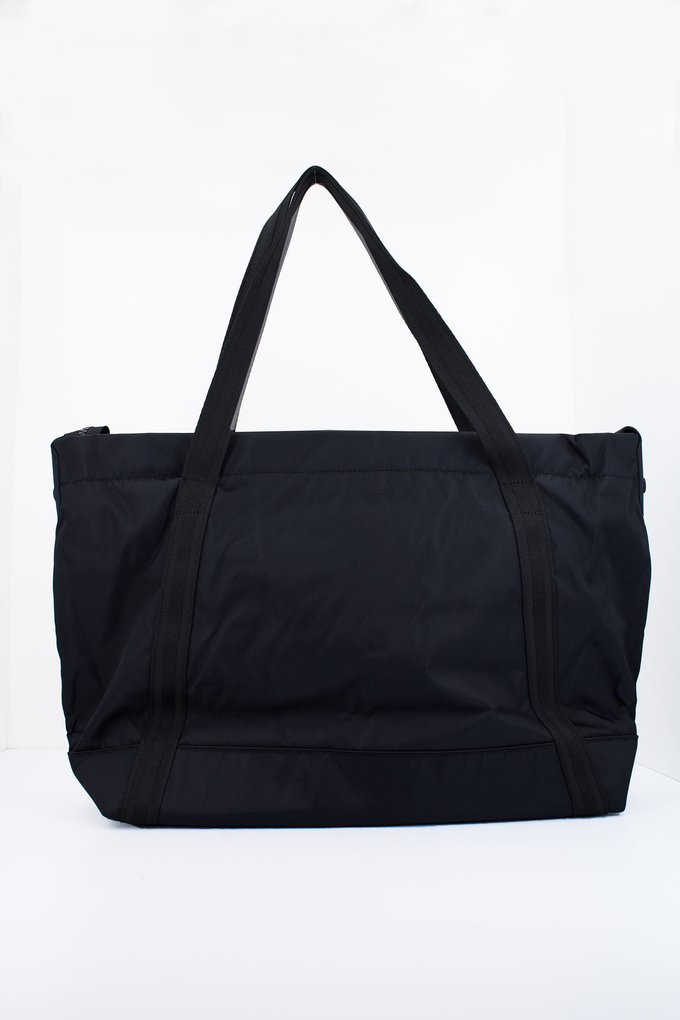 HUNTER  TOTE NYLON LARGE en color NEGRO (2)